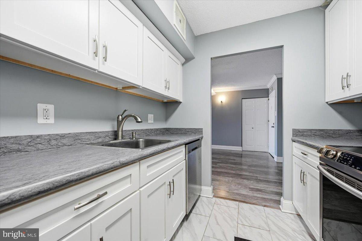 PLYMOUTH HILL - Residential