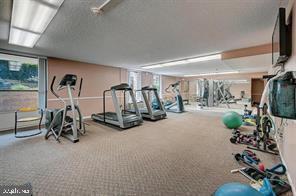 PLYMOUTH HILL - Residential