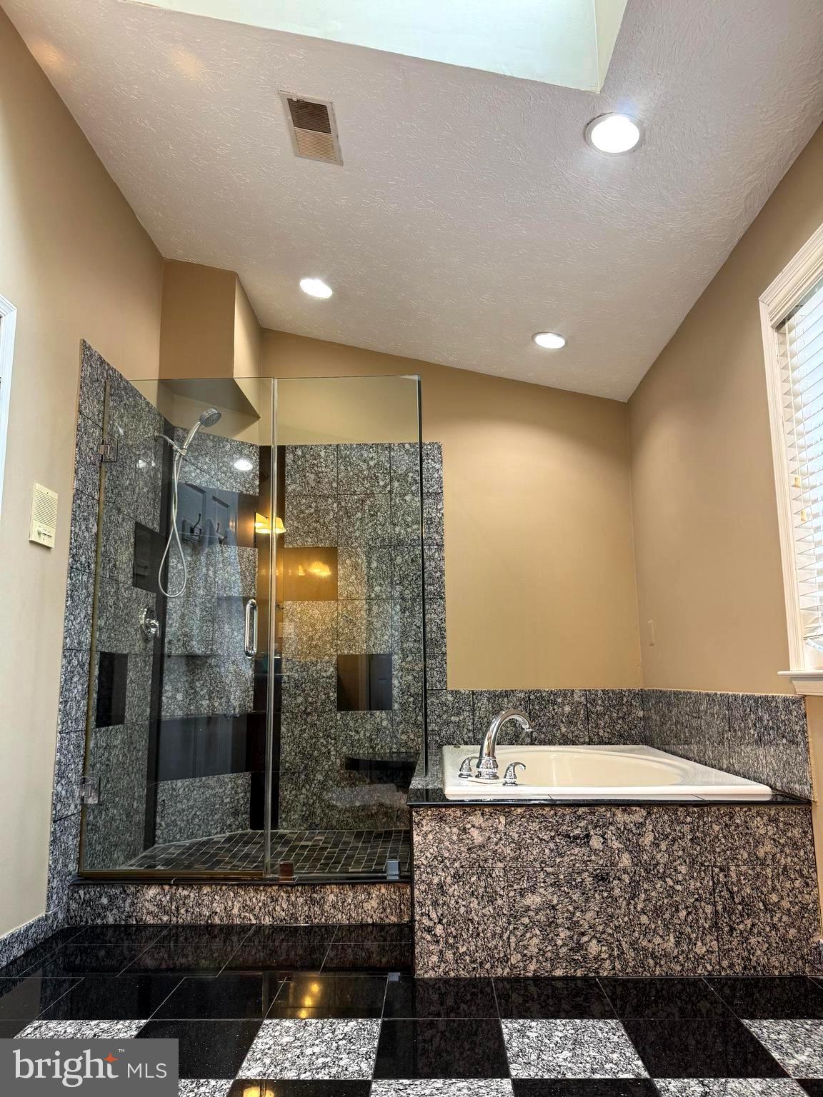 ST STEPHENS FARMS - Residential