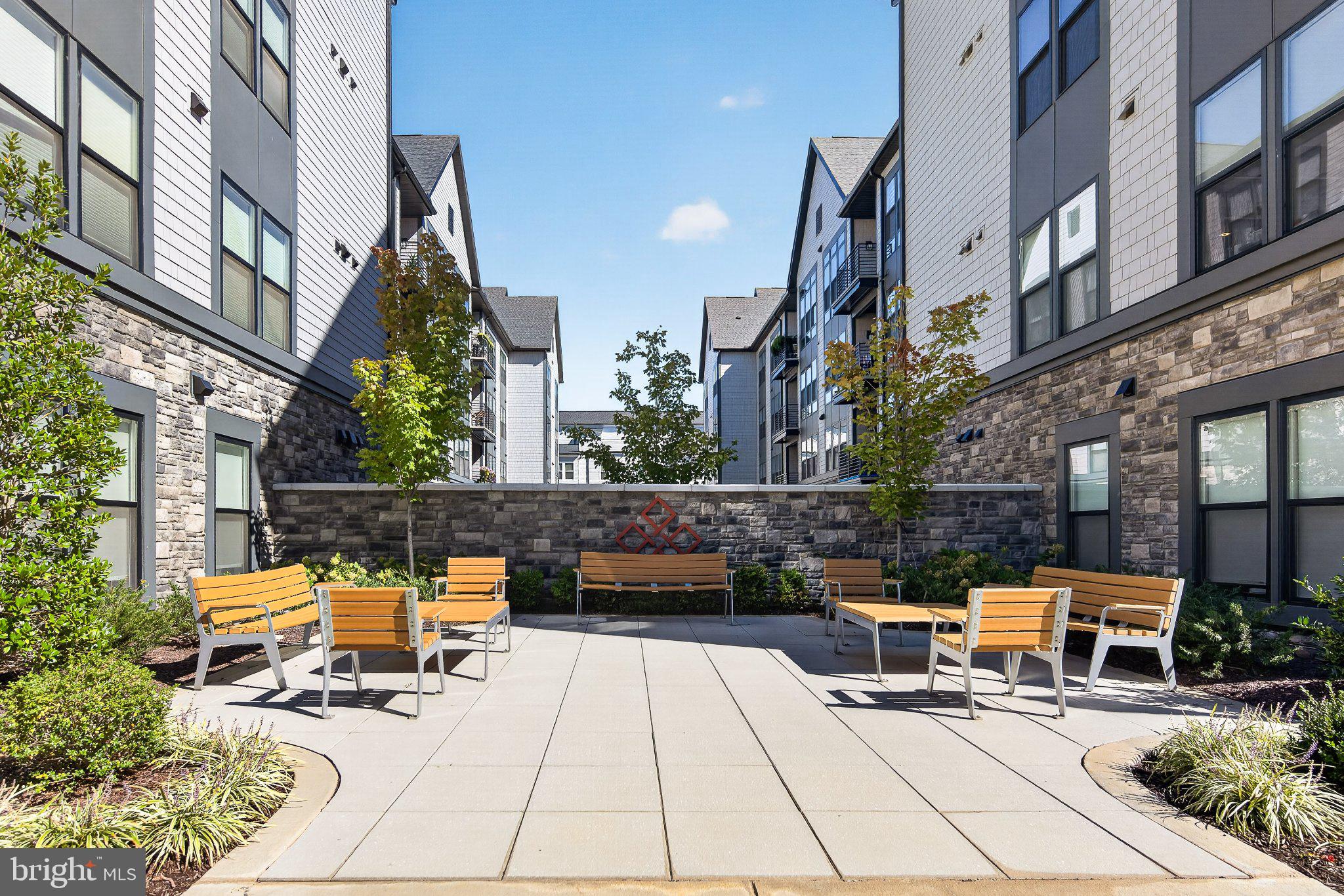 23650 HAVELOCK WALK TERRACE 405