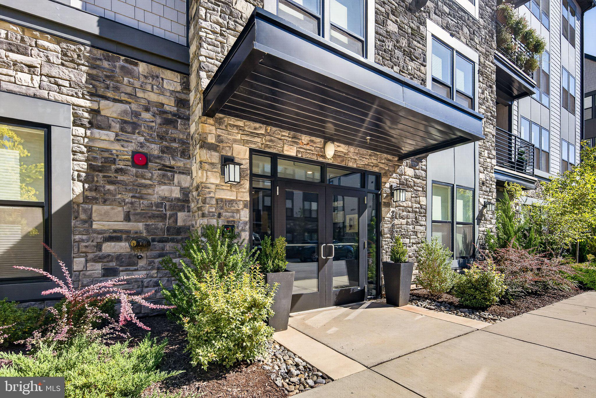 23650 HAVELOCK WALK TERRACE 405