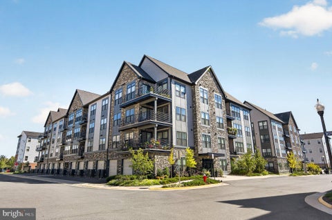 Photo of 23650 Havelock Walk Terrace #405, ASHBURN, VA 20148 (MLS # VALO2138018)