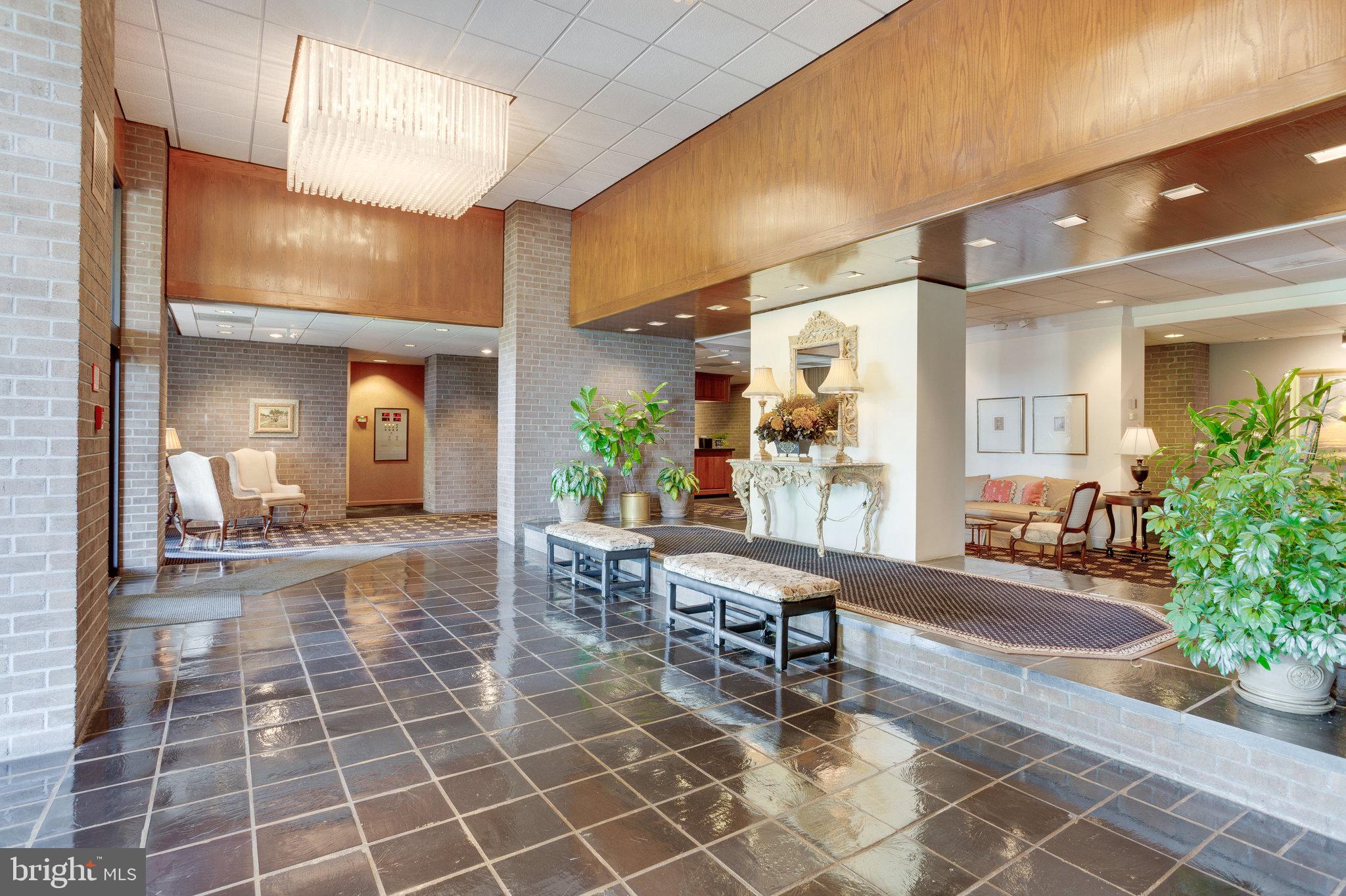 REGENCY AT MCLEAN - Residential