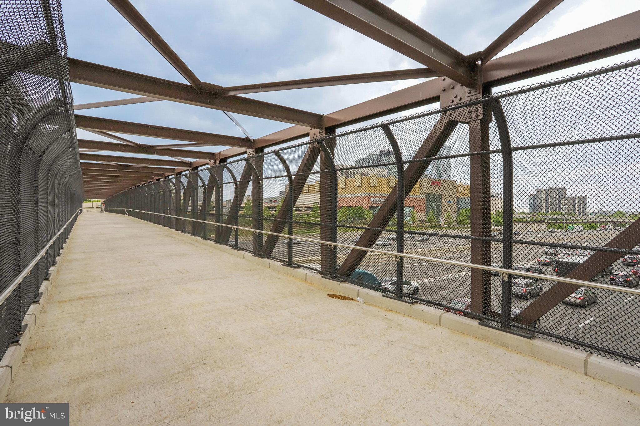 REGENCY AT MCLEAN - Residential