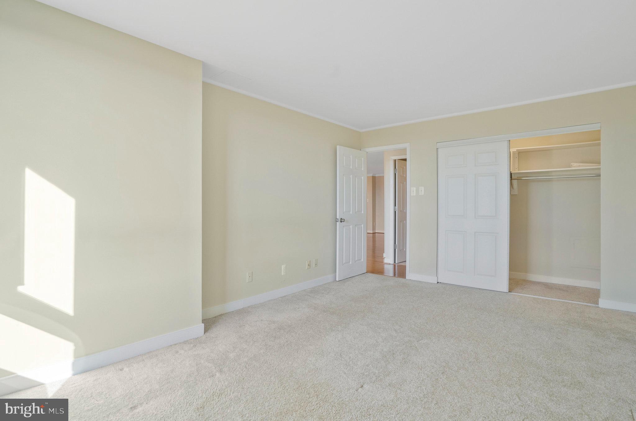 REGENCY AT MCLEAN - Residential