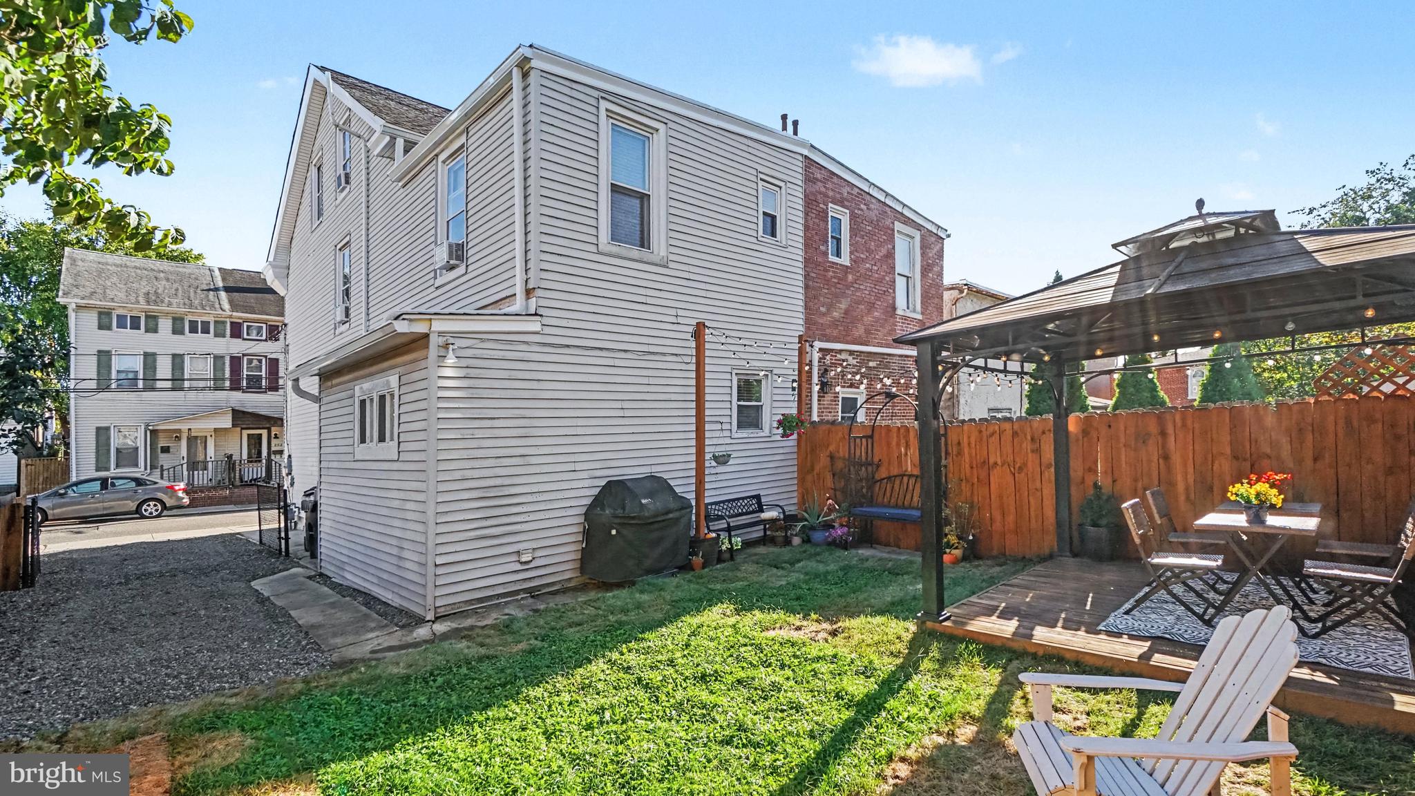 253 WALNUT STREET