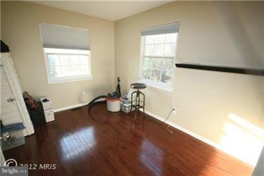 STOCKBRIDGE CONDO - Residential Lease