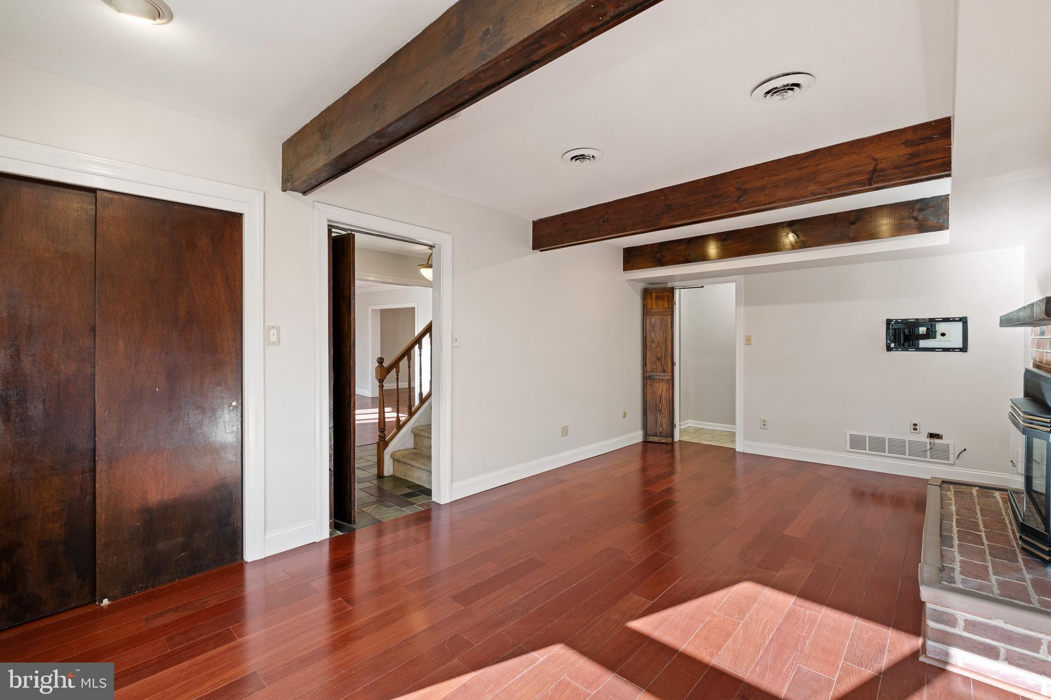 CHANNIN - Residential