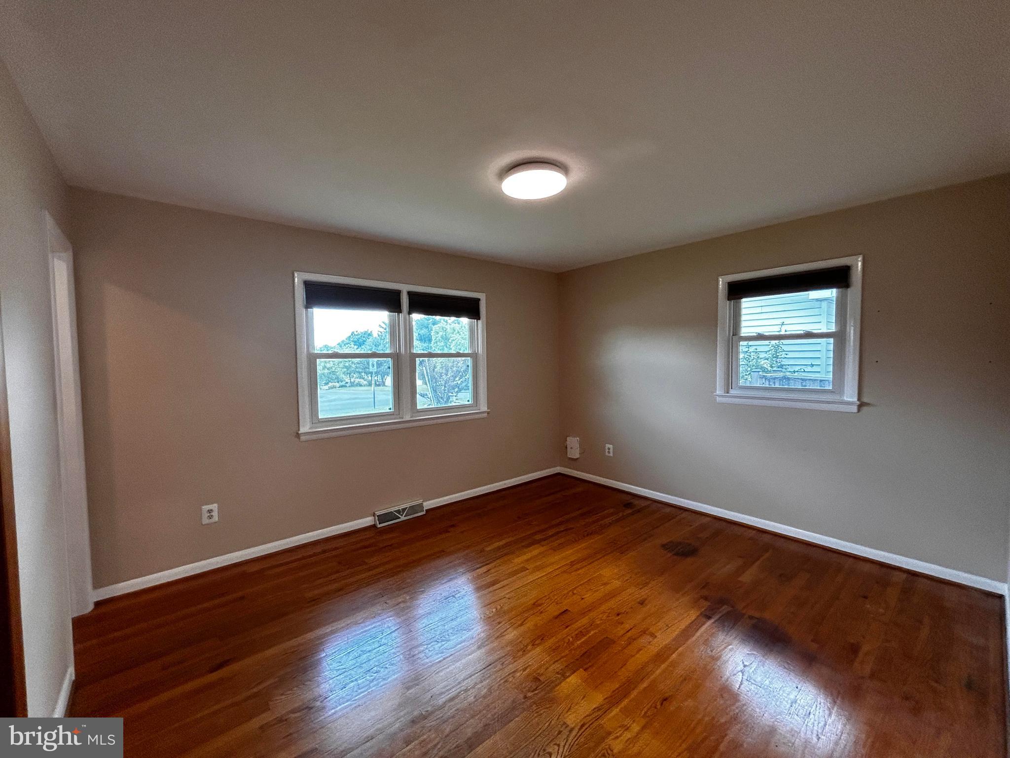 SHENANDOAH HILLS - Residential Lease