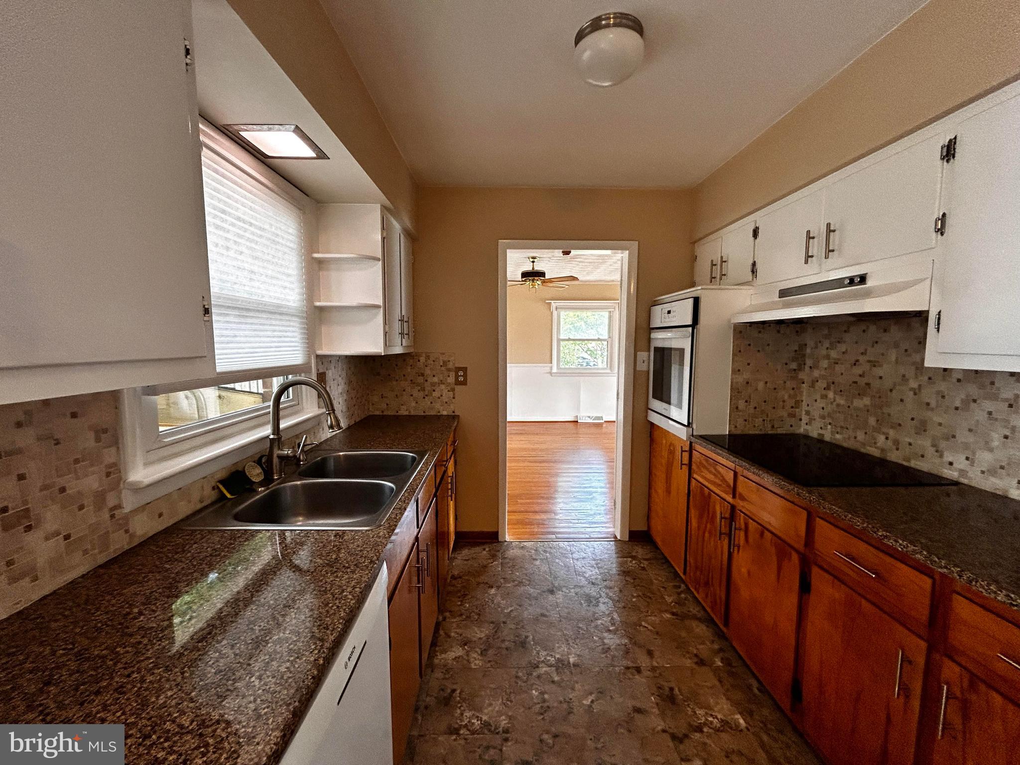 SHENANDOAH HILLS - Residential Lease