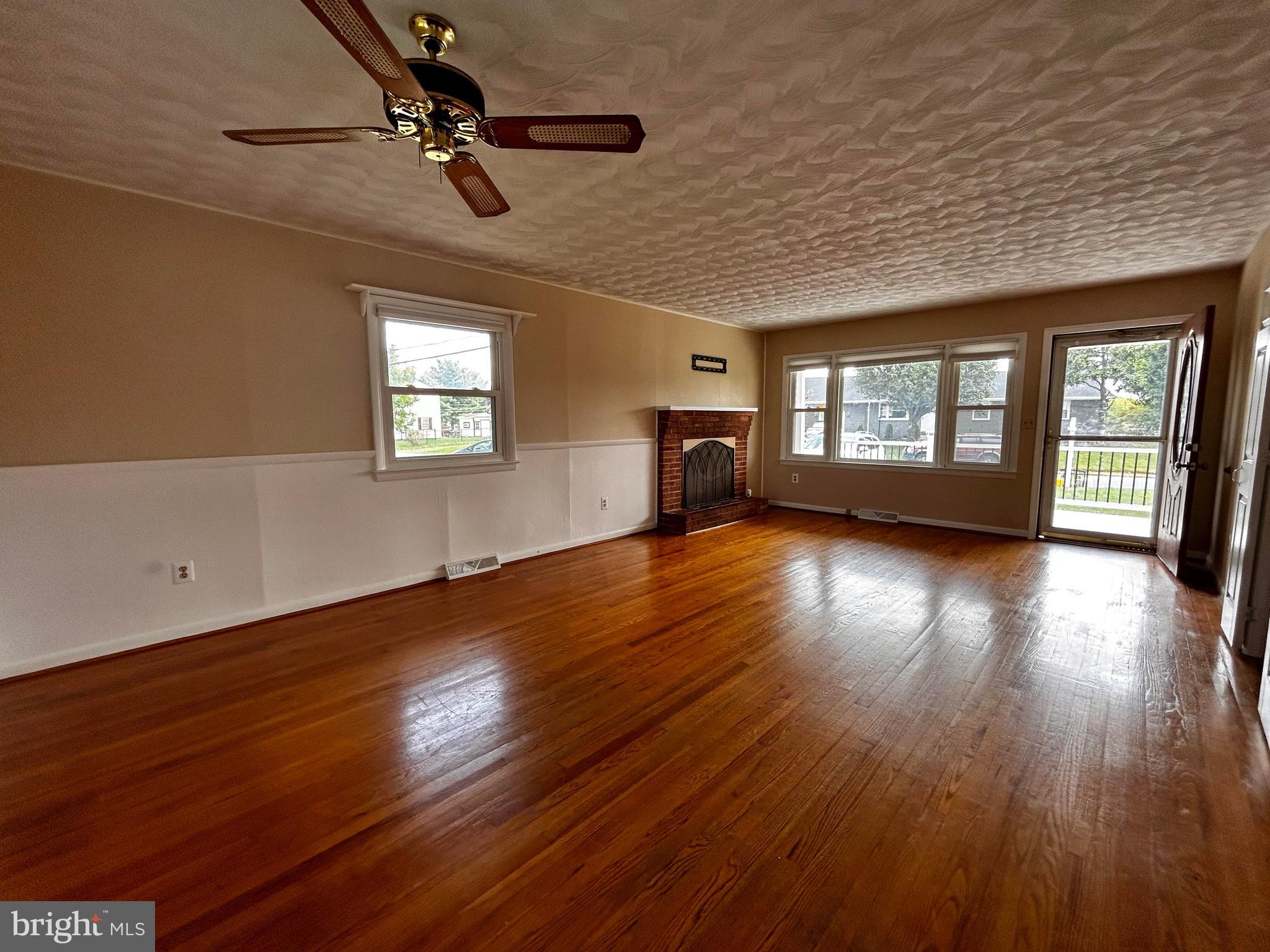 SHENANDOAH HILLS - Residential Lease