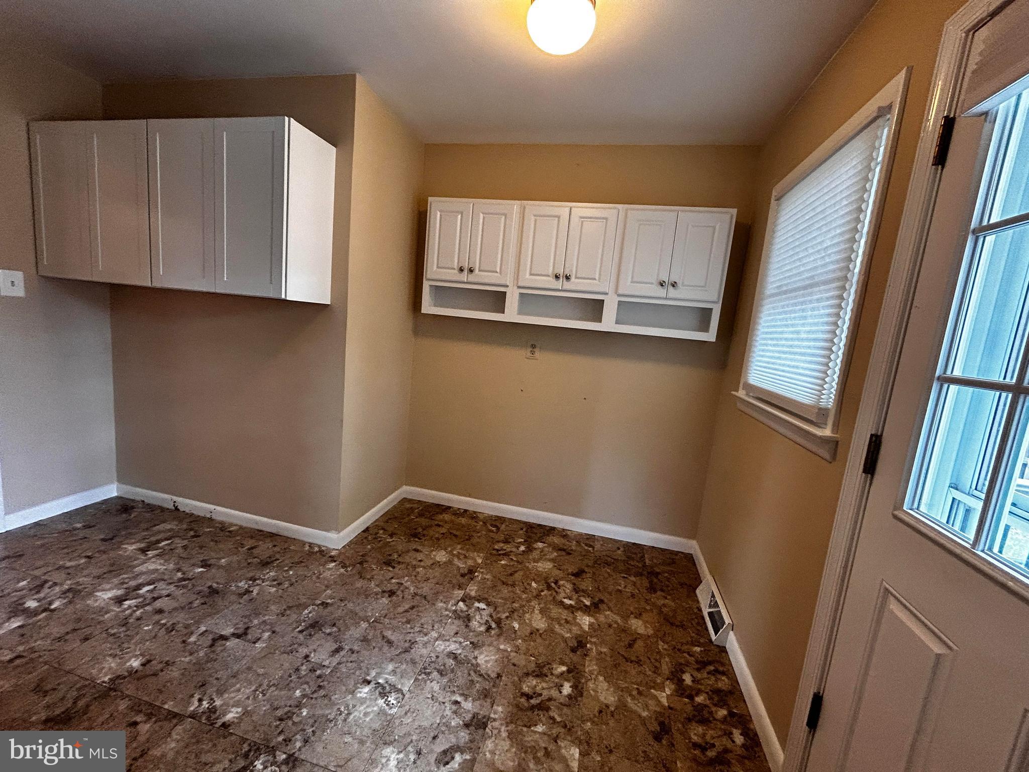 SHENANDOAH HILLS - Residential Lease