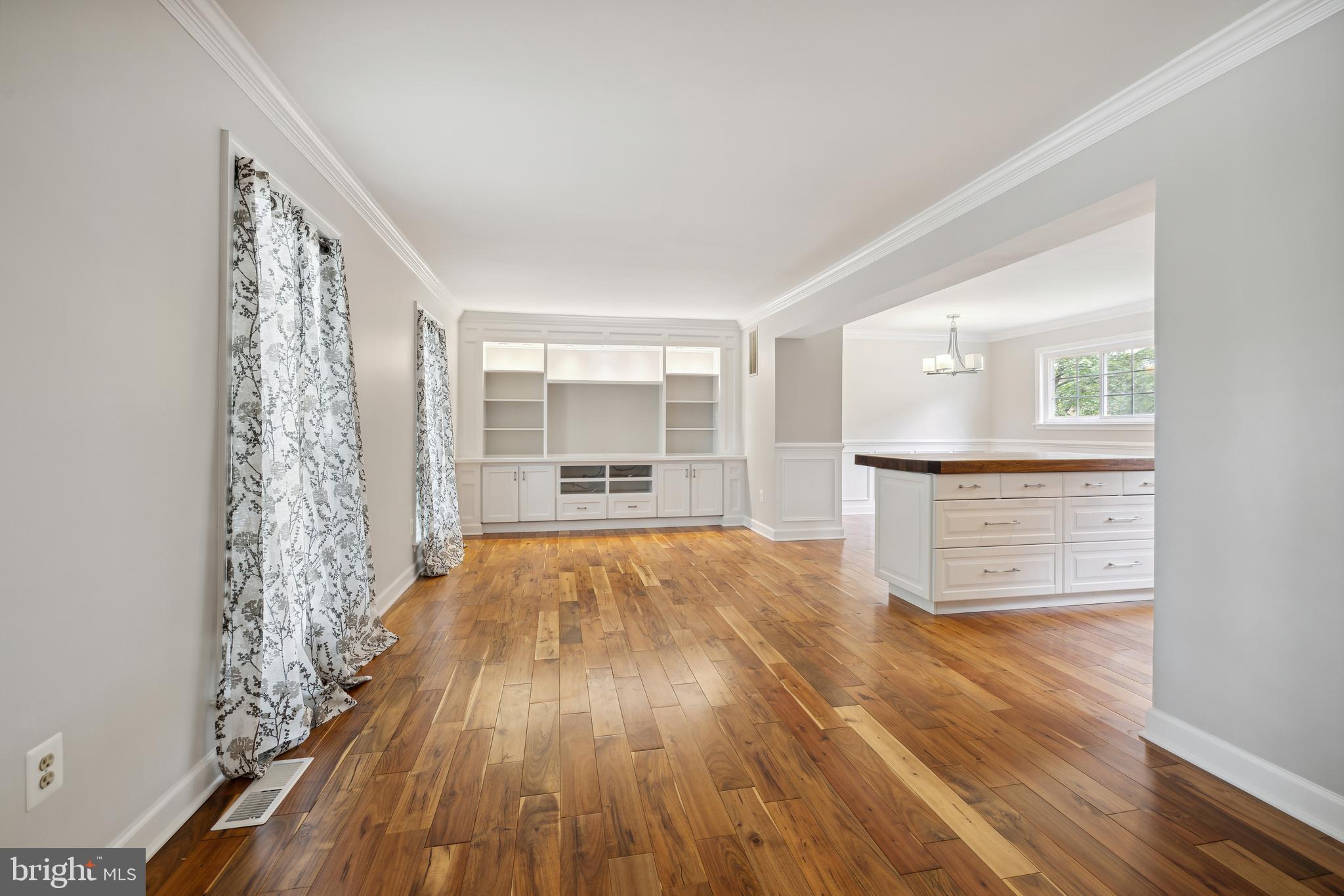 FOUNTAIN VIEW - Residential Lease