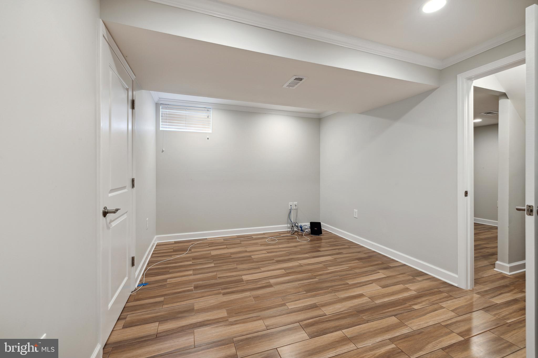 FOUNTAIN VIEW - Residential Lease