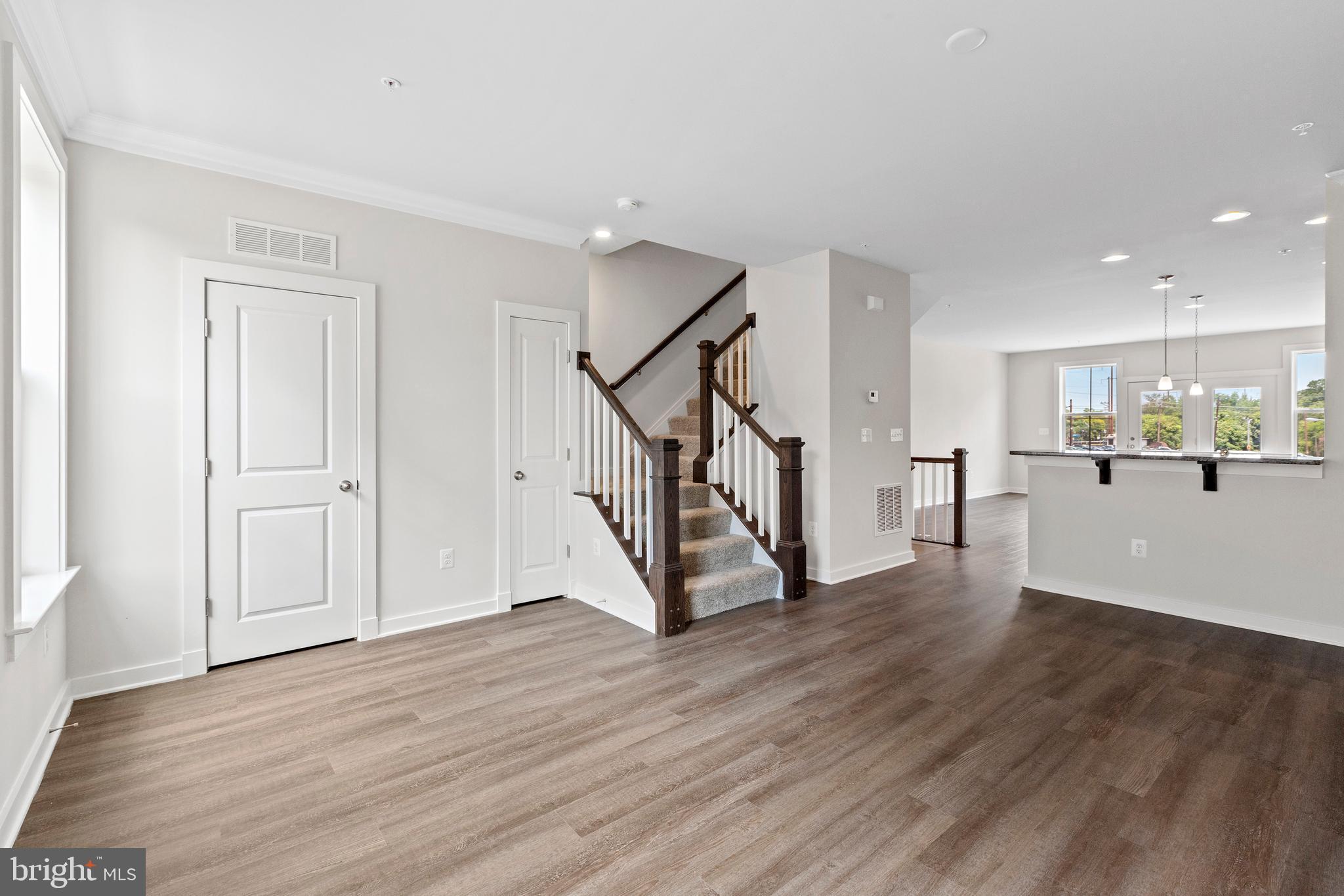 JEFFERSON PLACE - Residential