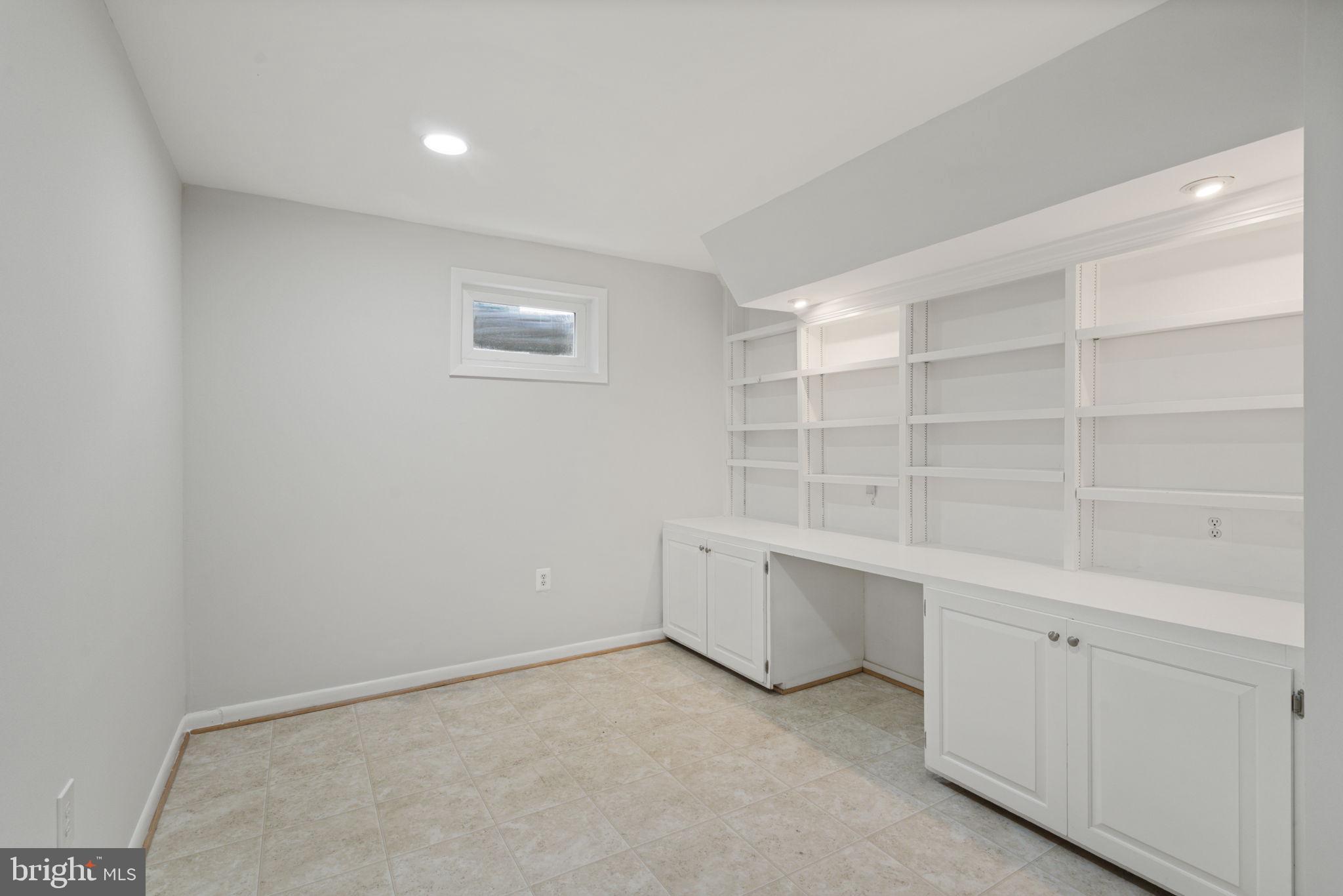 BRIAR RIDGE - Residential