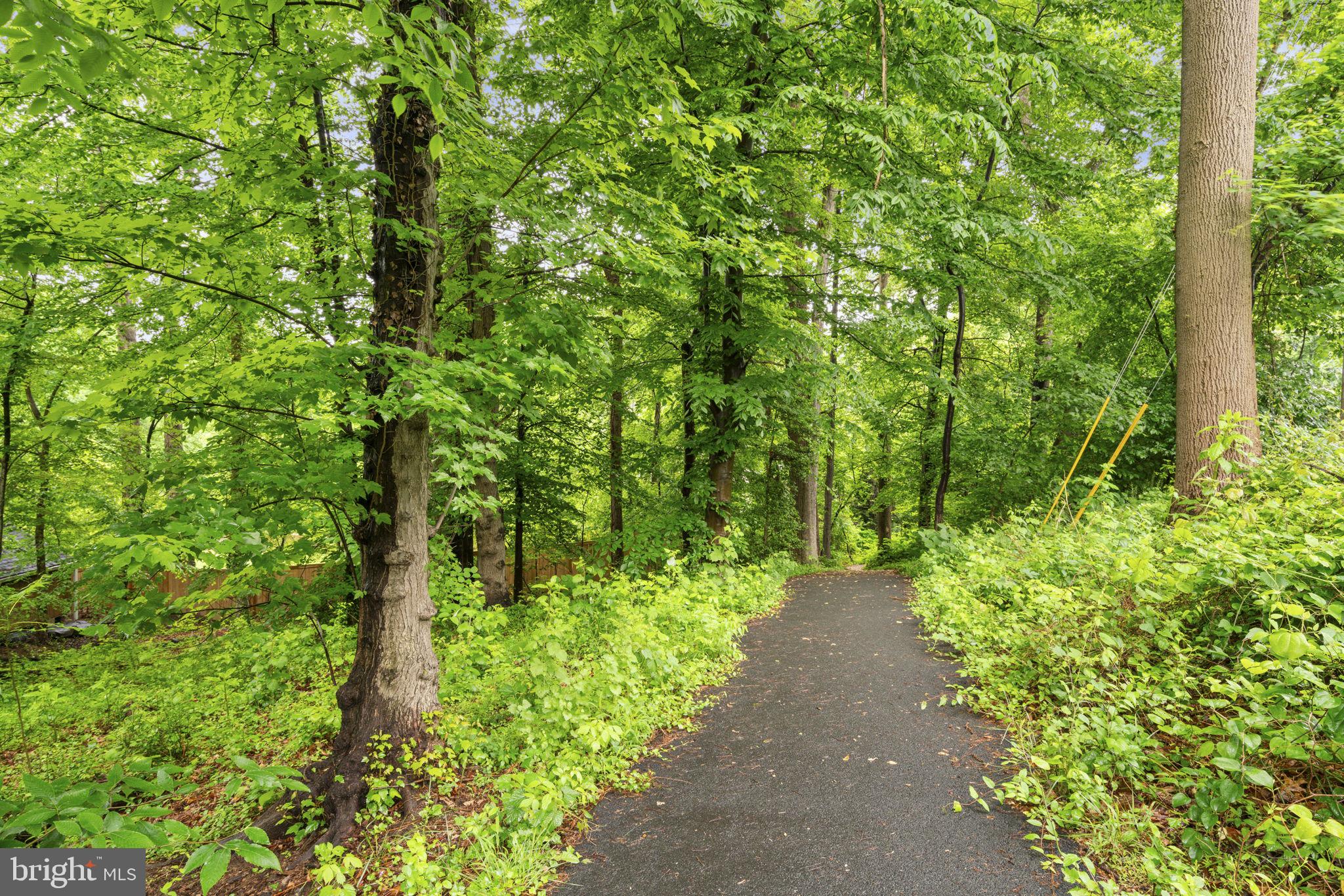 BRIAR RIDGE - Residential