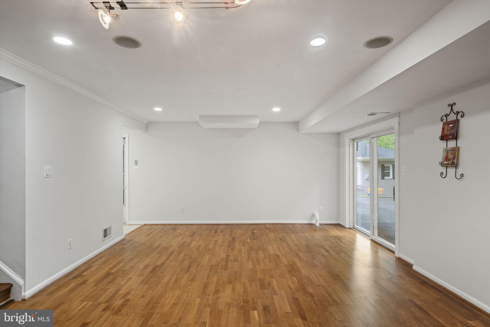 BRIAR RIDGE - Residential