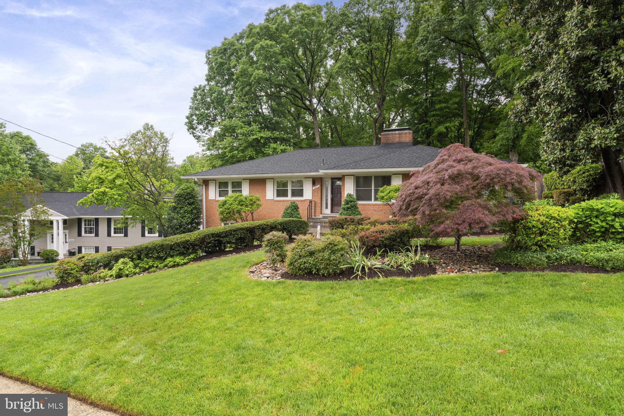 BRIAR RIDGE - Residential