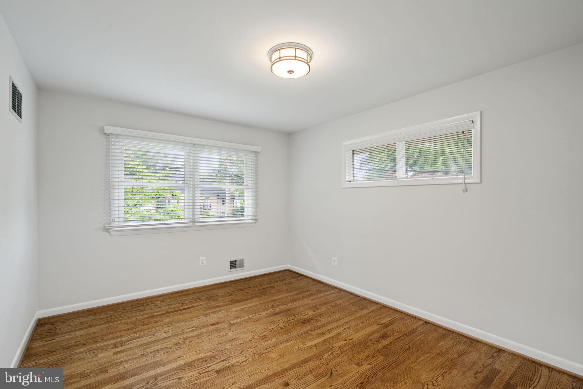 BRIAR RIDGE - Residential