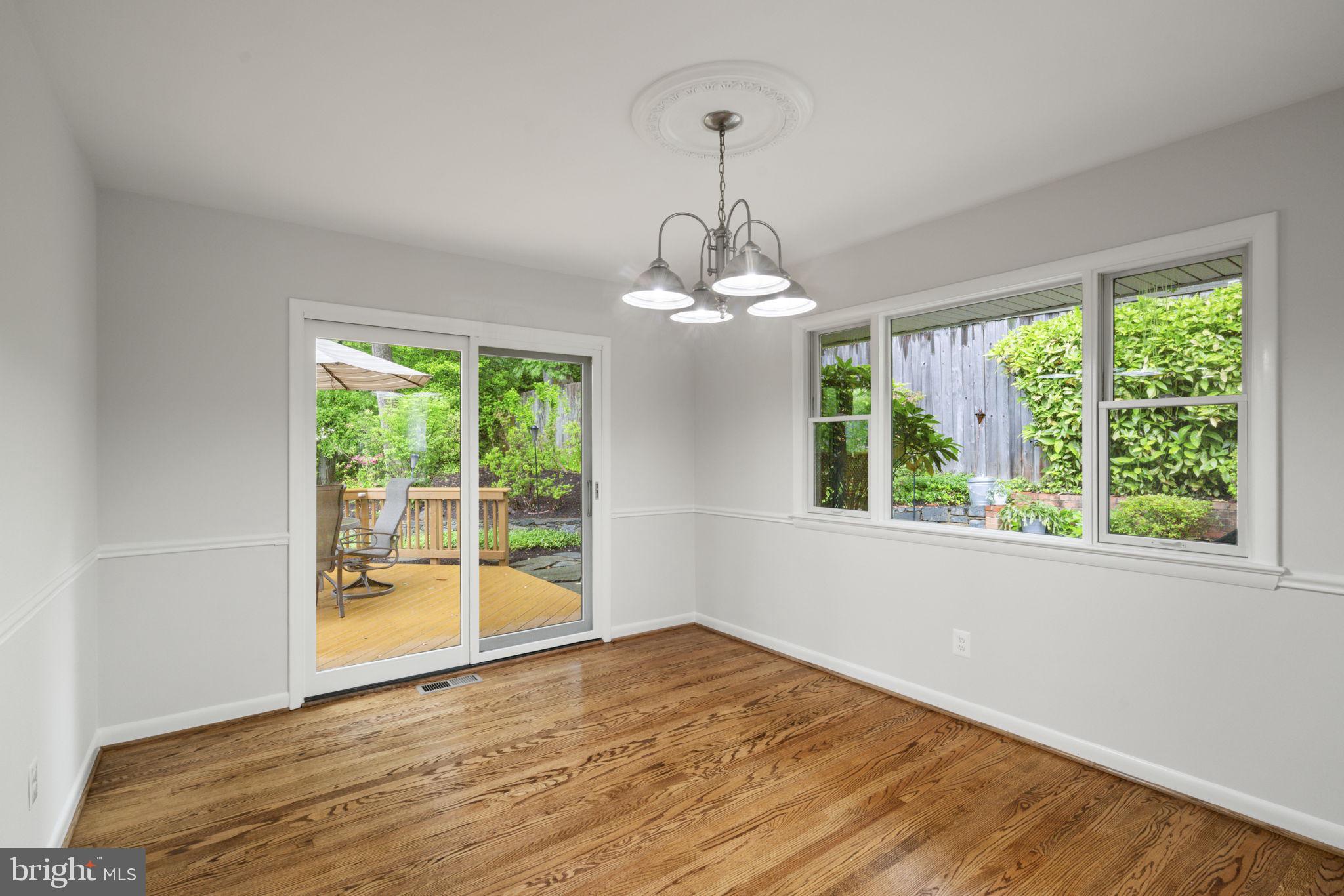 BRIAR RIDGE - Residential