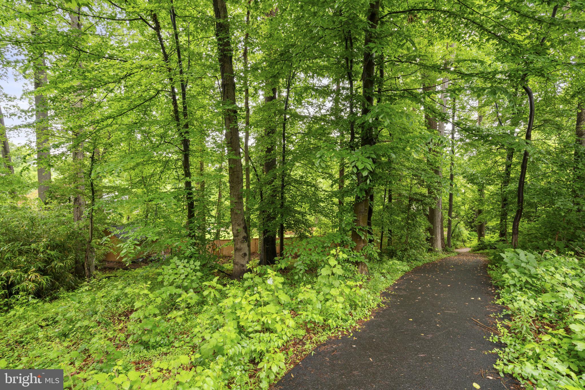 BRIAR RIDGE - Residential