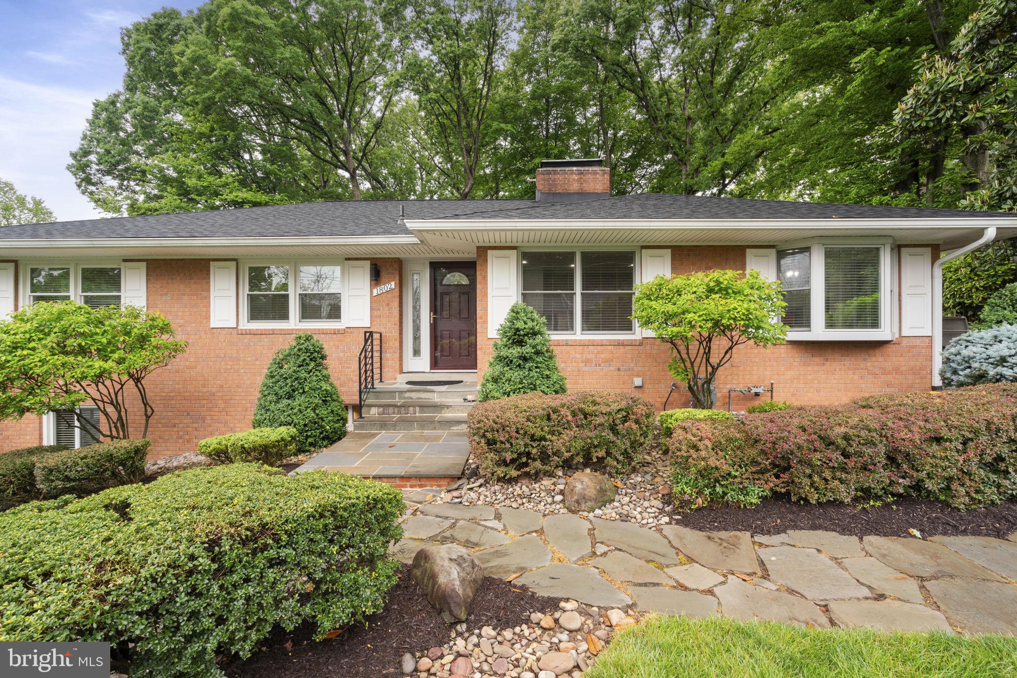 BRIAR RIDGE - Residential