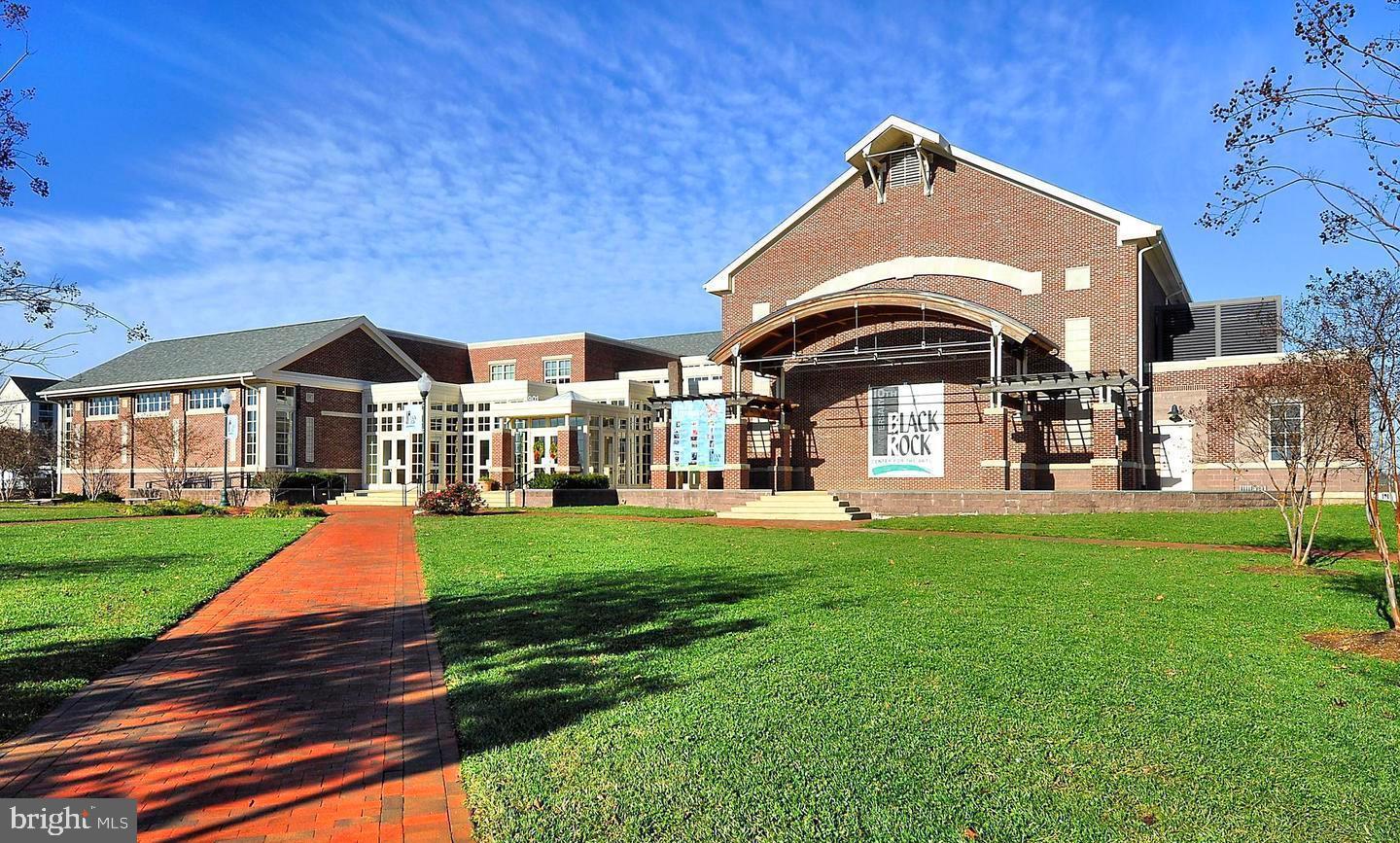 CHURCHILL TOWN SECTOR - Residential