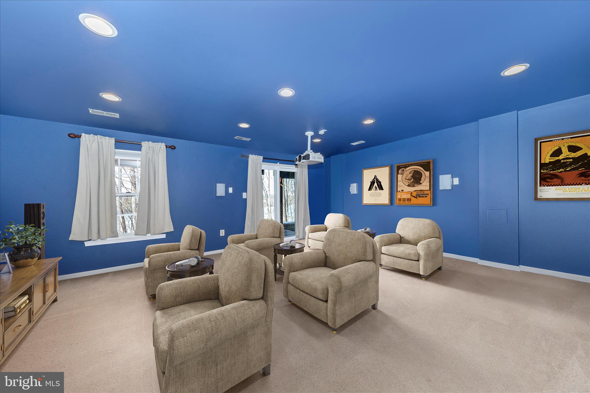 CHURCHILL TOWN SECTOR - Residential