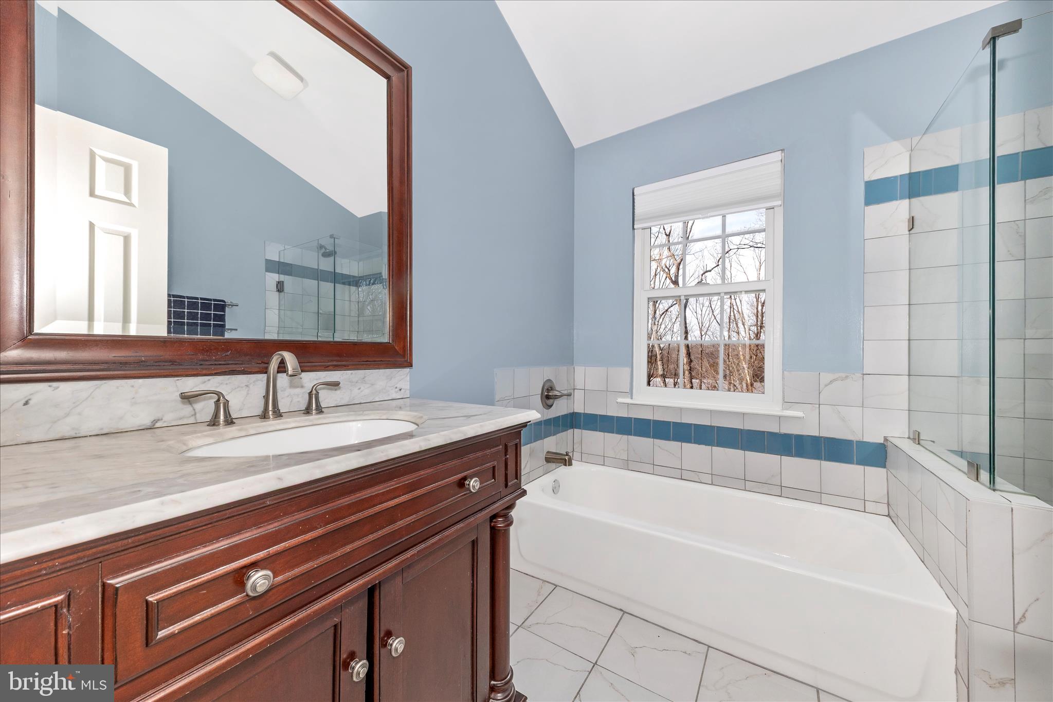 CHURCHILL TOWN SECTOR - Residential