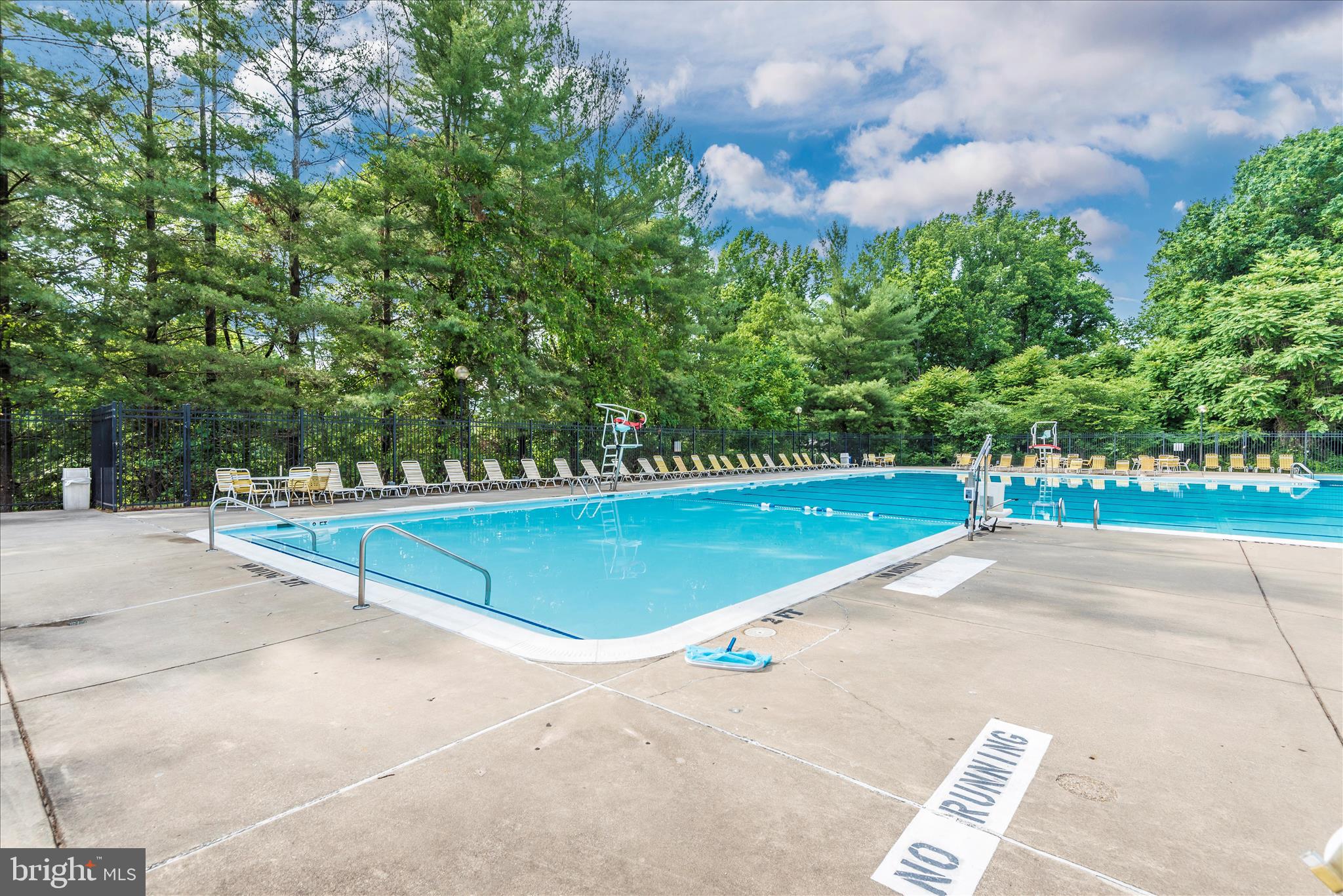 CHURCHILL TOWN SECTOR - Residential