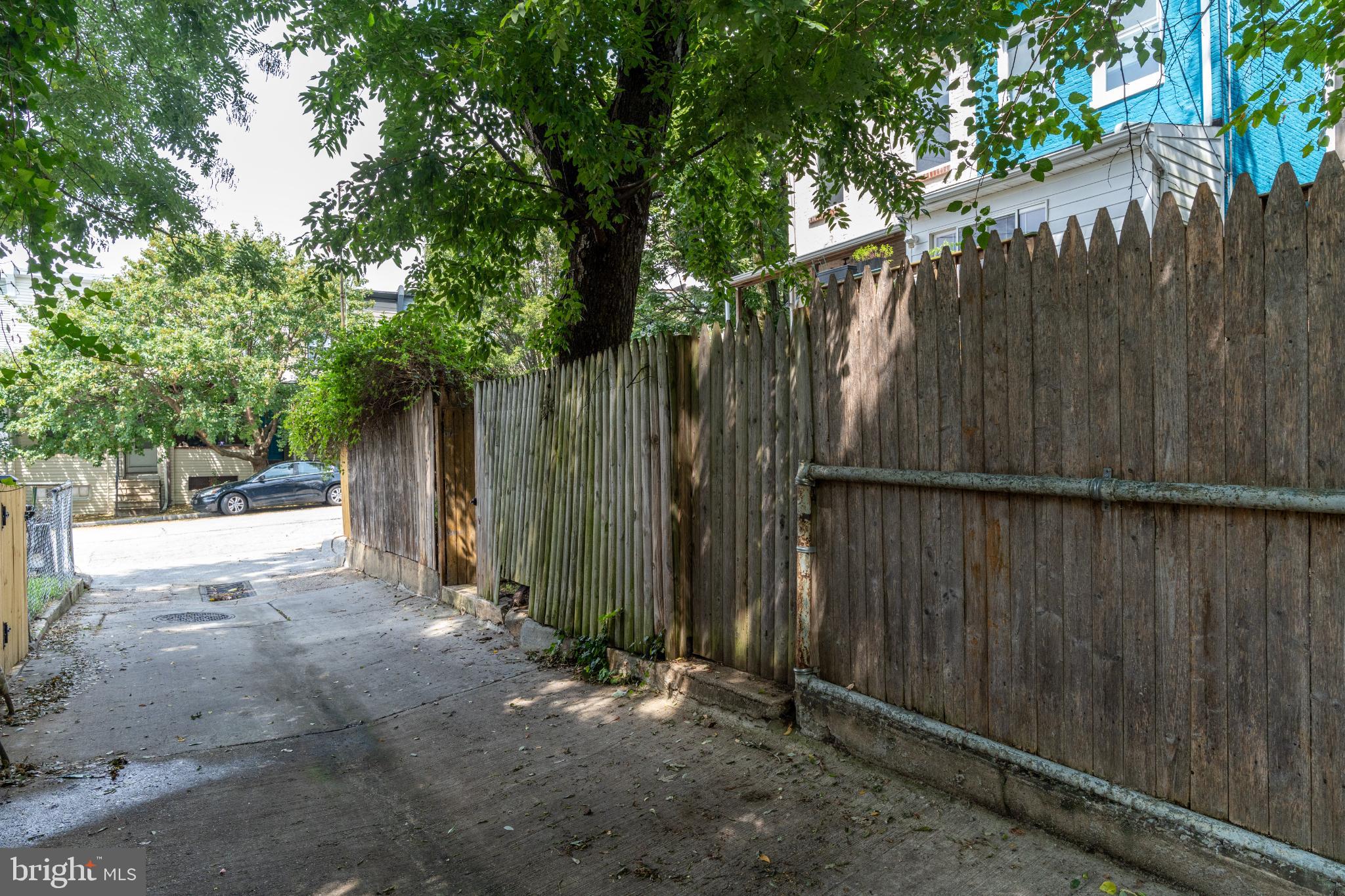 HAMPDEN HISTORIC DISTRICT - Residential