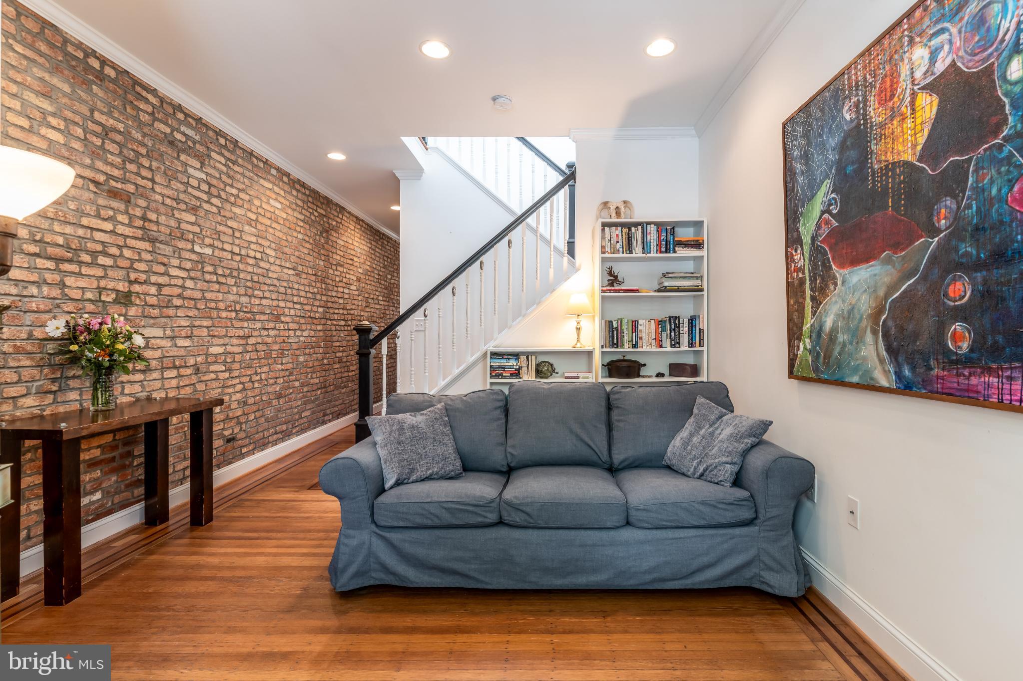 HAMPDEN HISTORIC DISTRICT - Residential