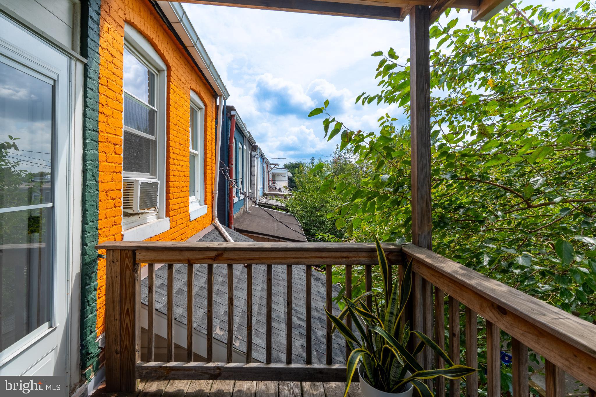 HAMPDEN HISTORIC DISTRICT - Residential