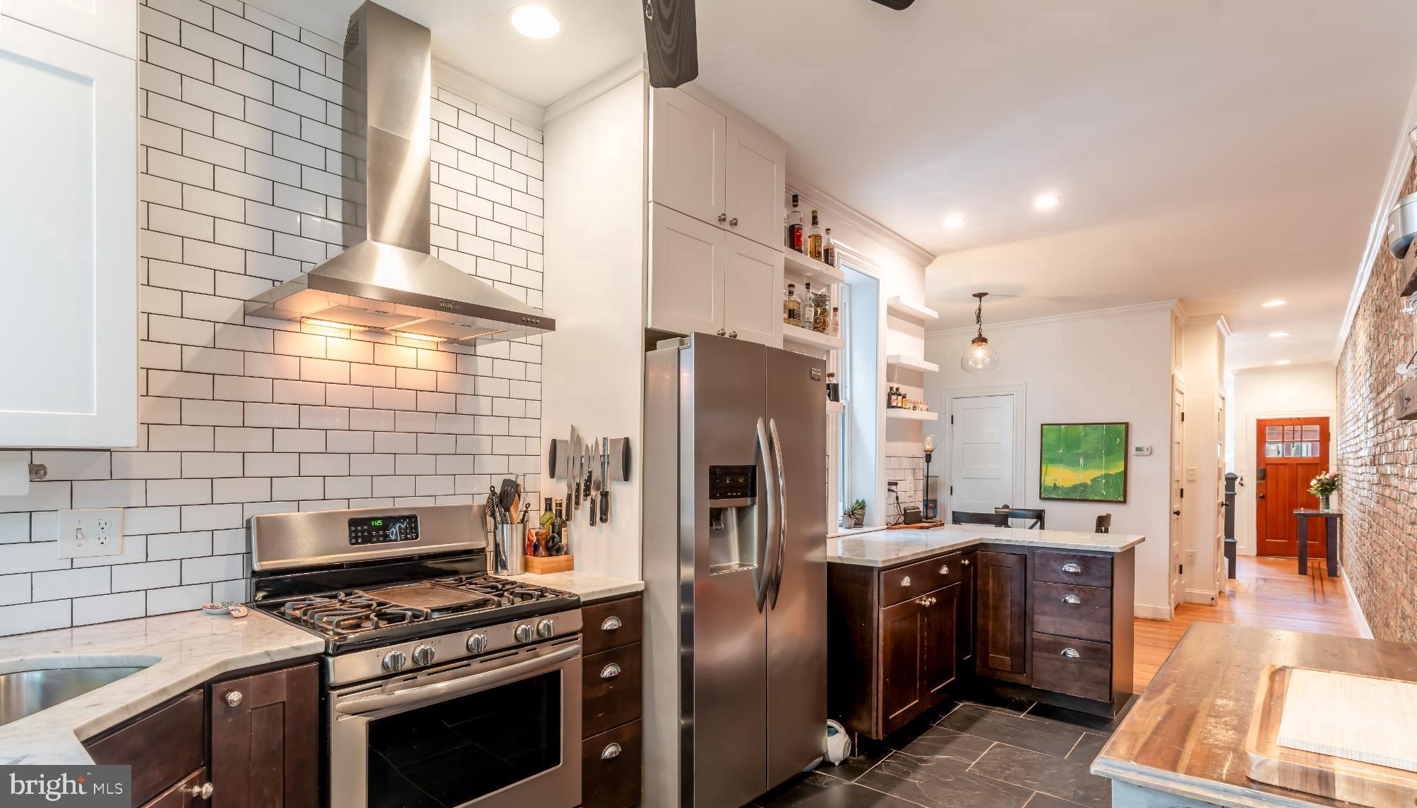 HAMPDEN HISTORIC DISTRICT - Residential