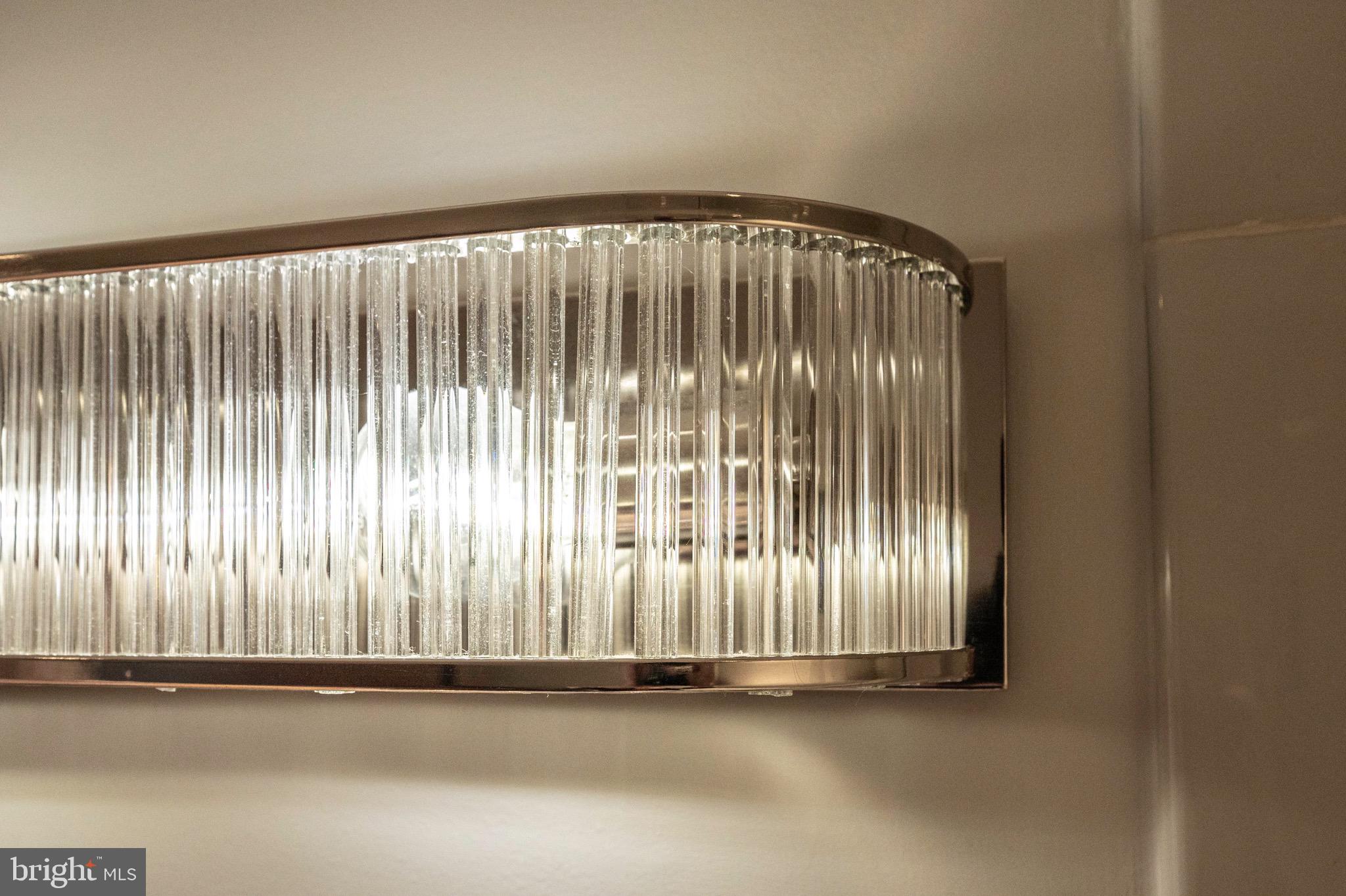 HOLLIN HILLS - Residential