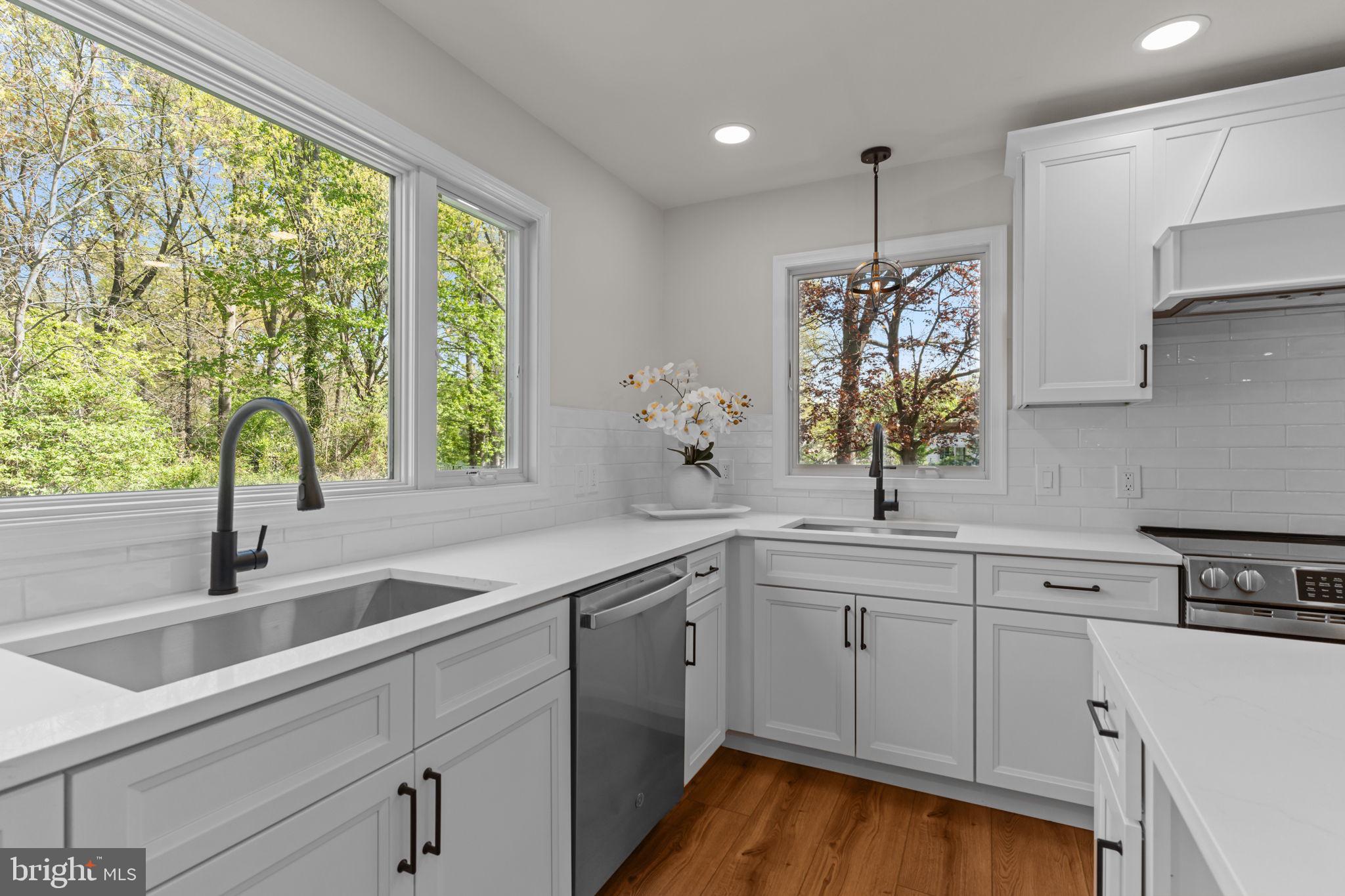 WYNNEWOOD - Residential