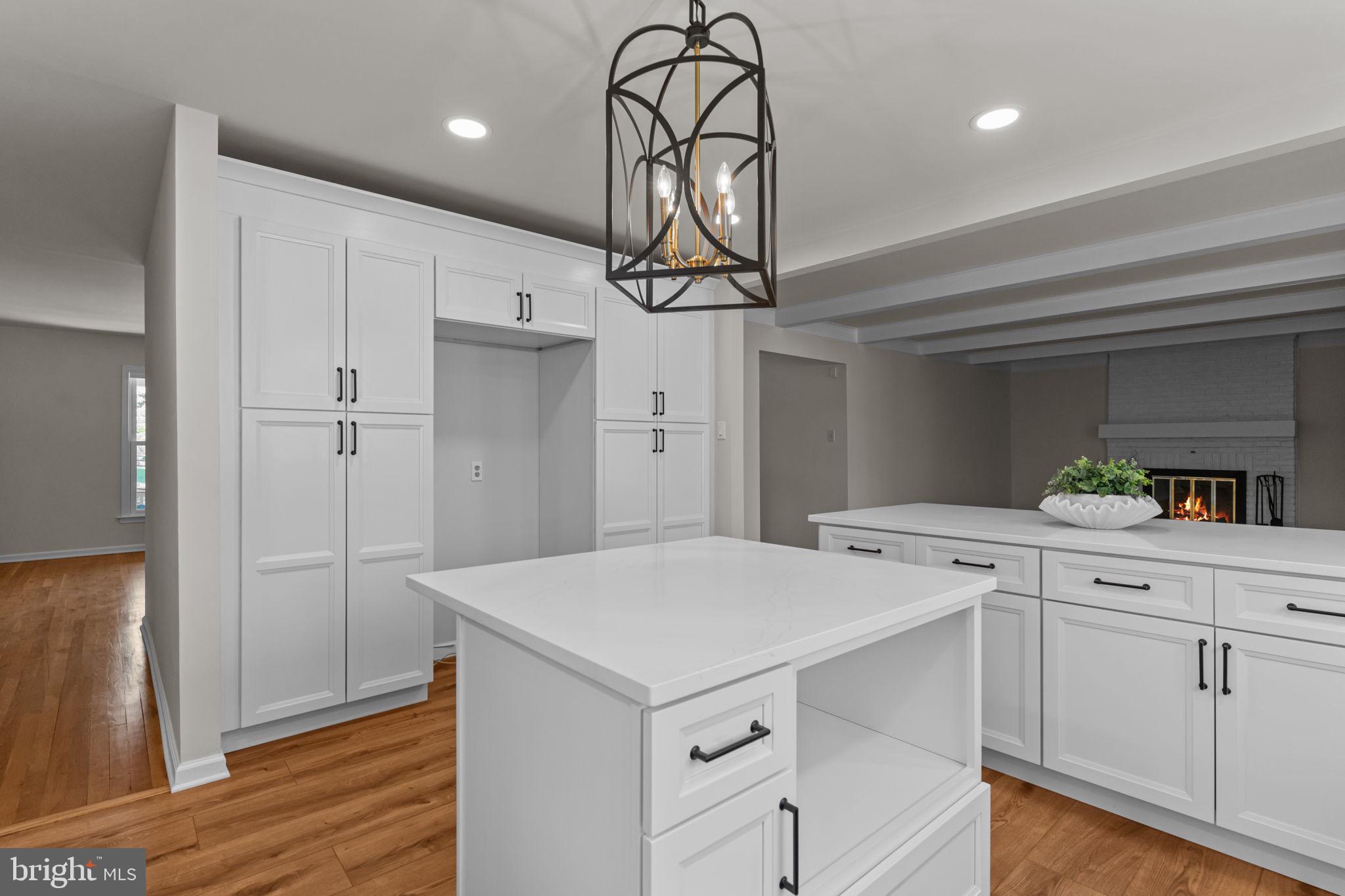 WYNNEWOOD - Residential