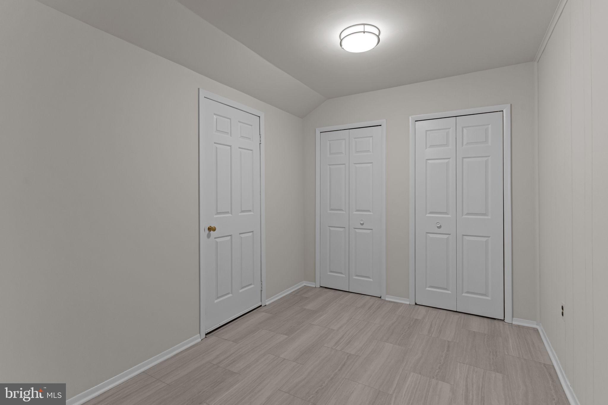 WYNNEWOOD - Residential