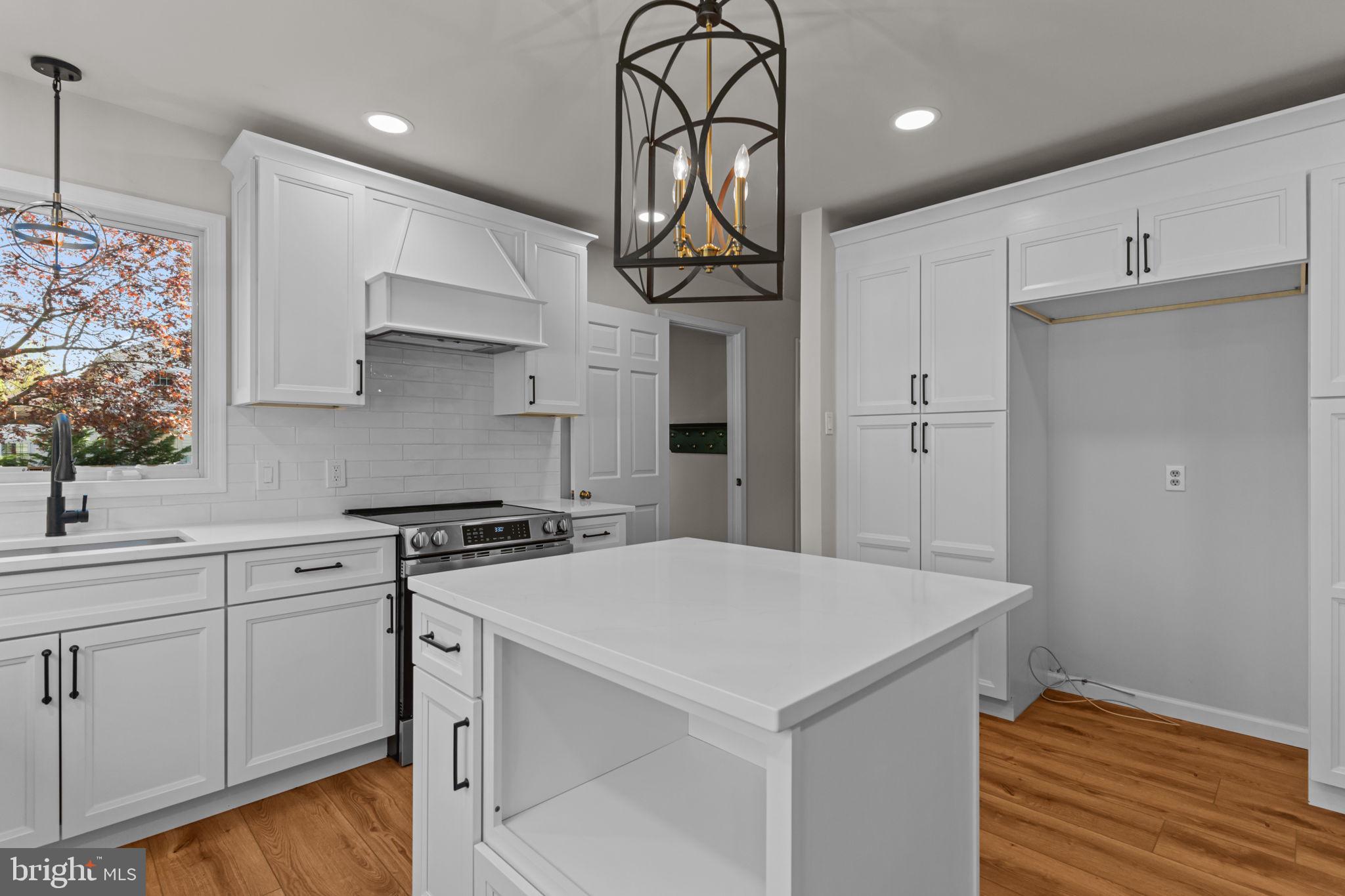 WYNNEWOOD - Residential