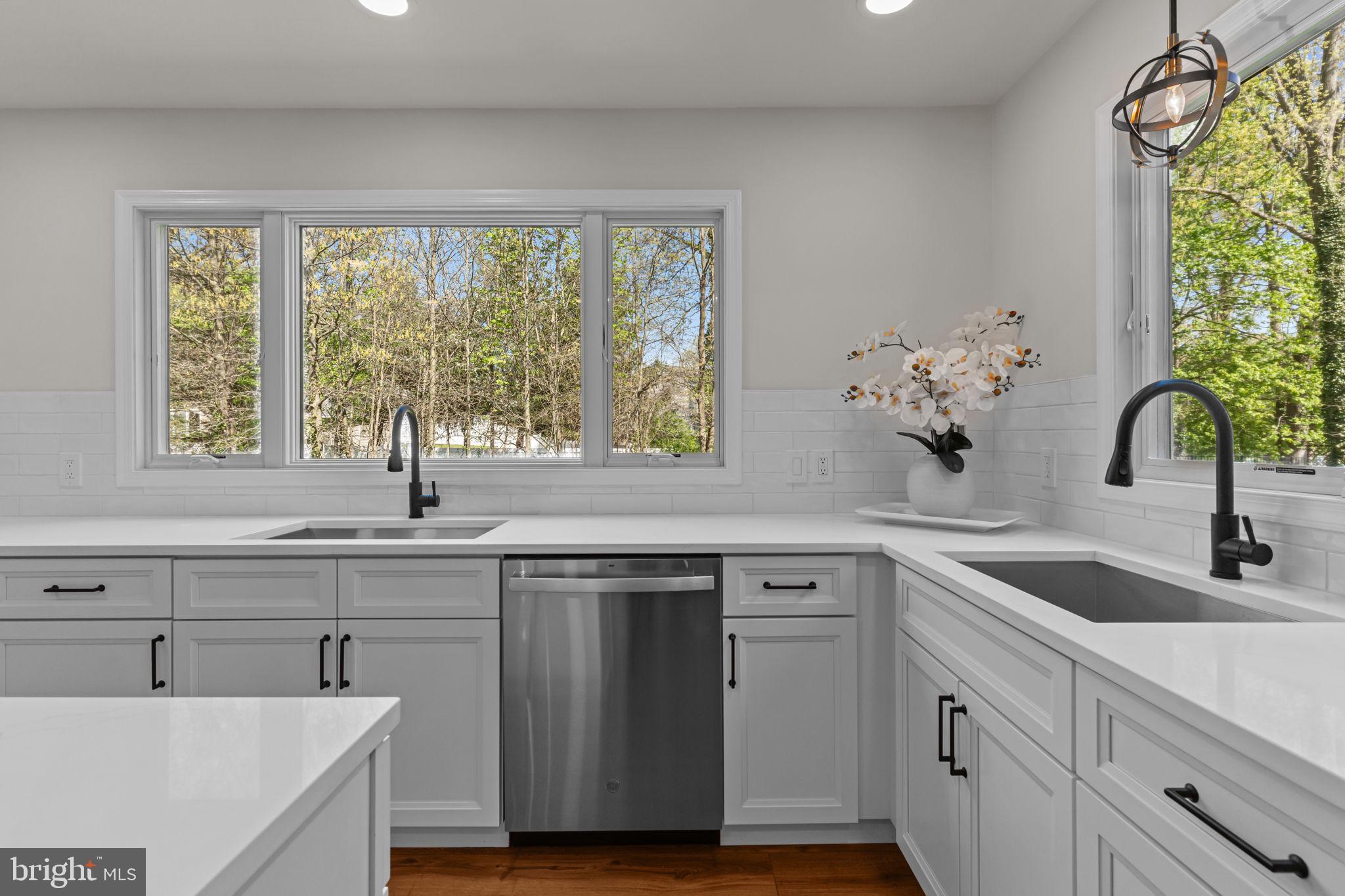 WYNNEWOOD - Residential