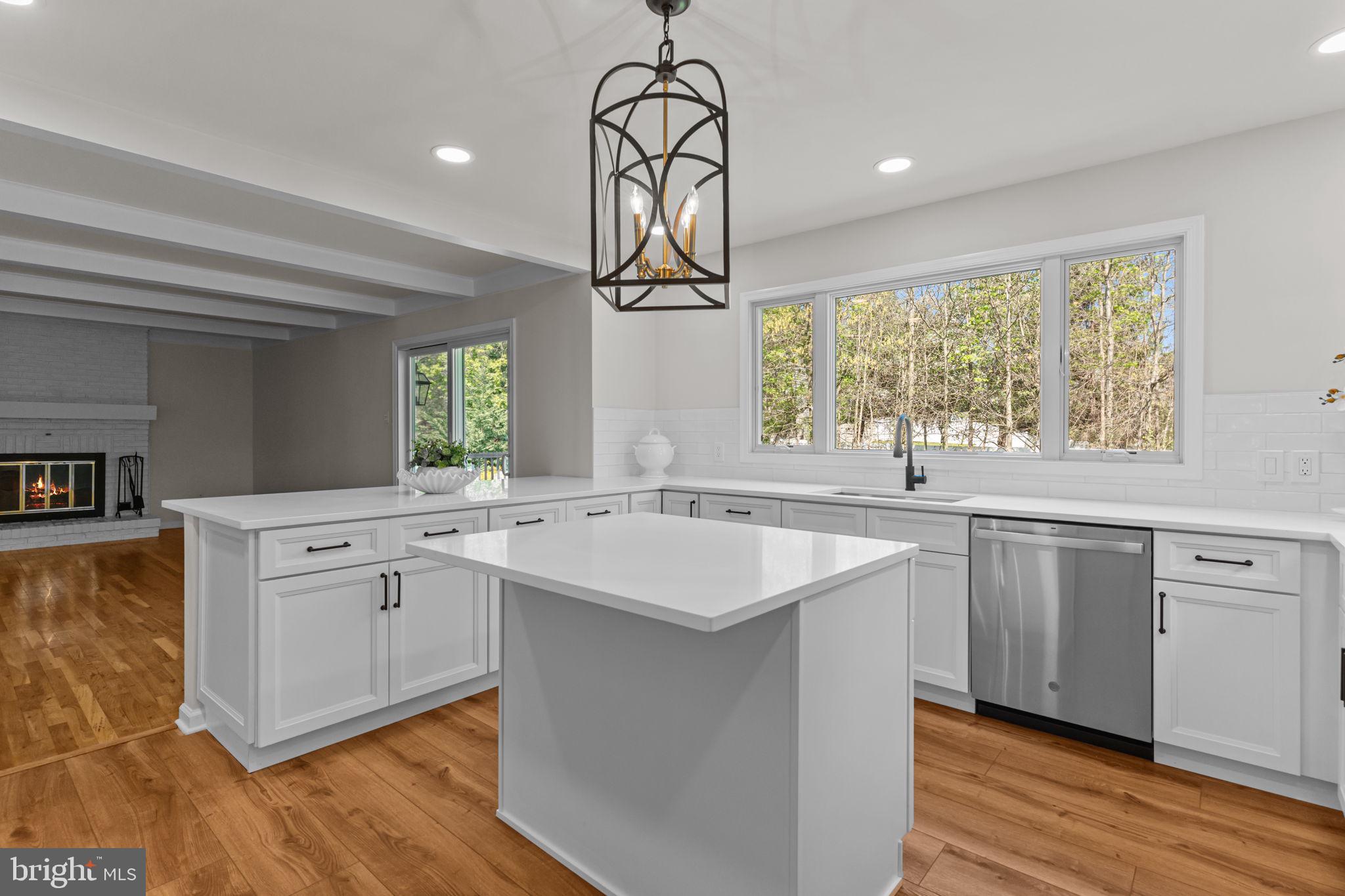 WYNNEWOOD - Residential