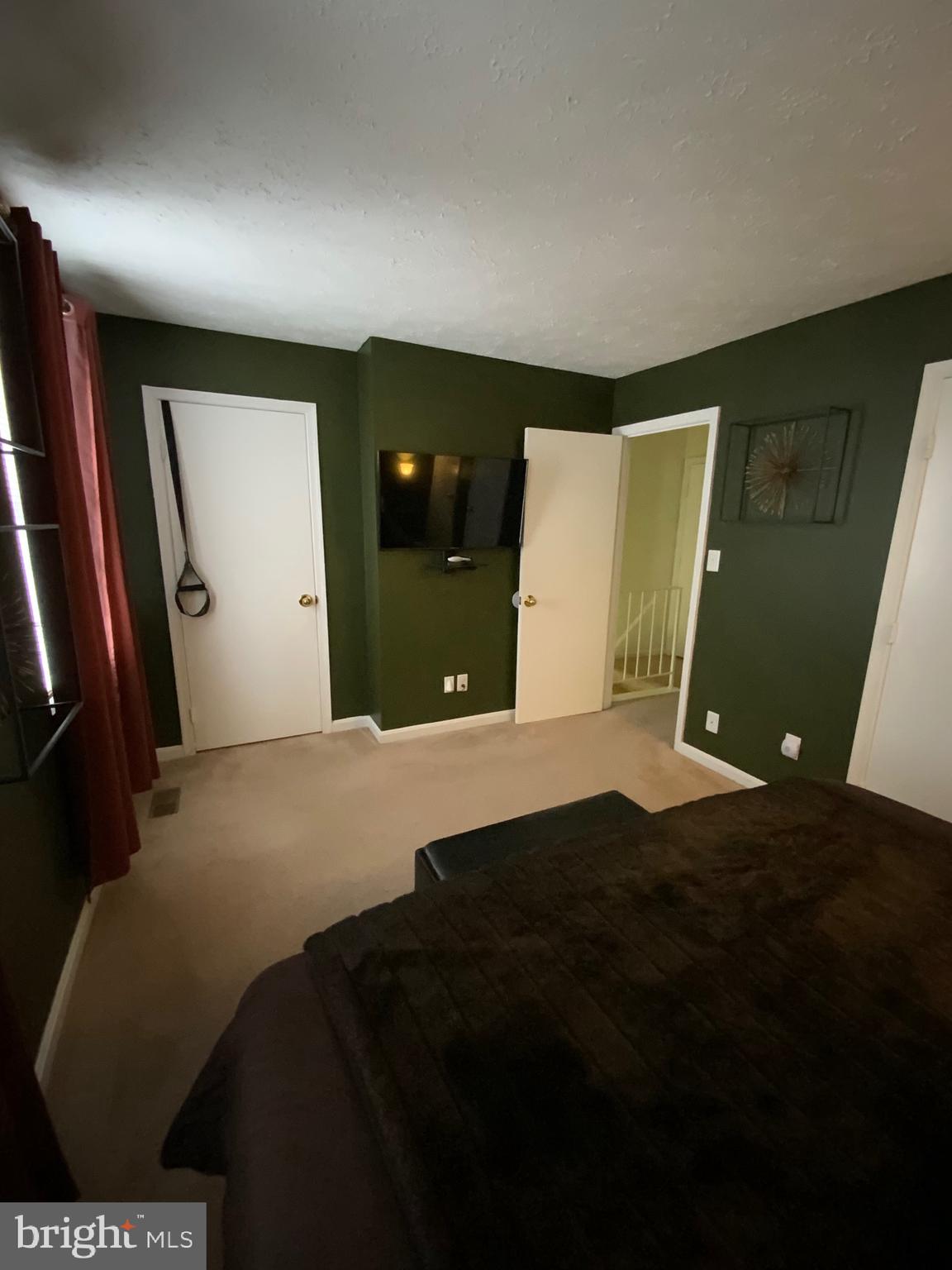 COLUMBIA COMMONS - Residential