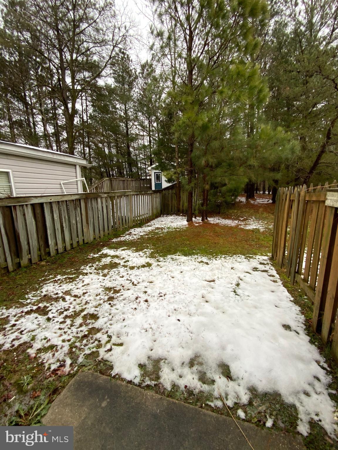 COLUMBIA COMMONS - Residential