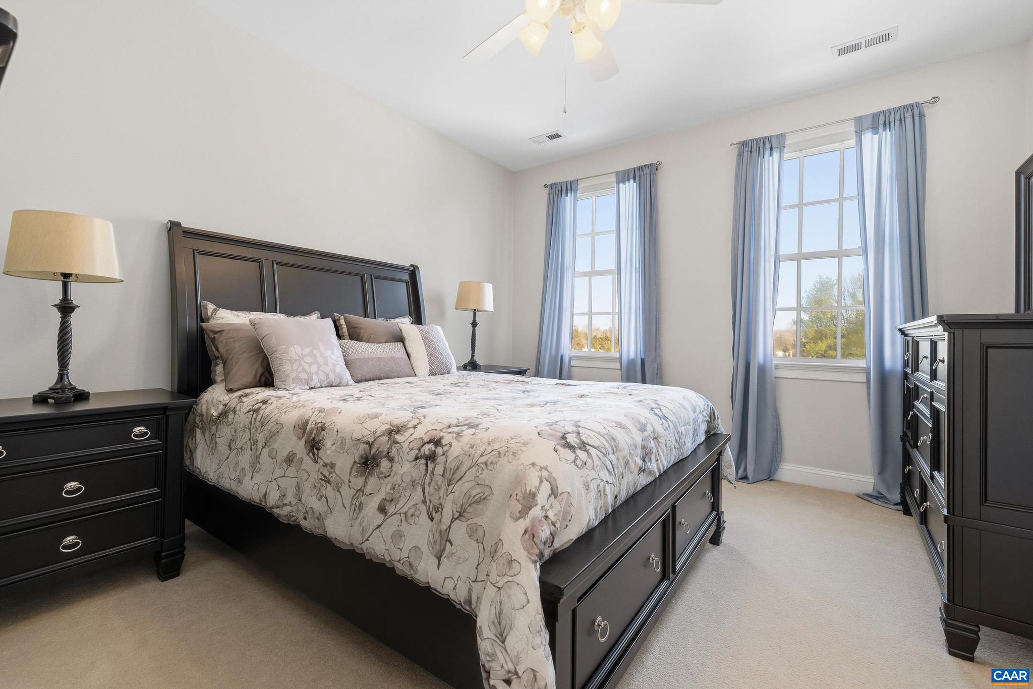 SUNRISE FARM - Residential