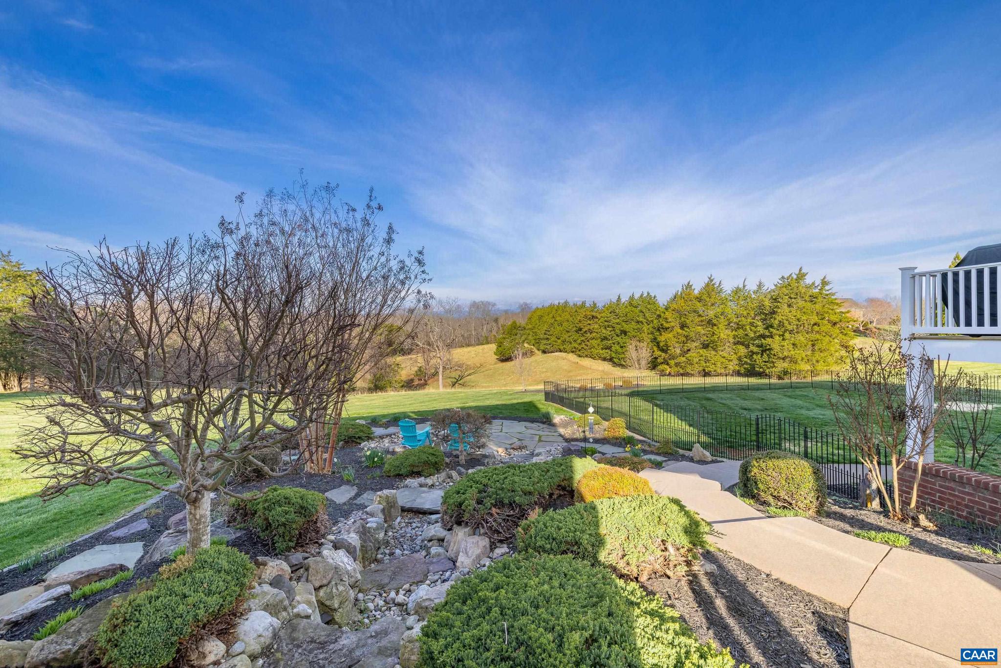 SUNRISE FARM - Residential