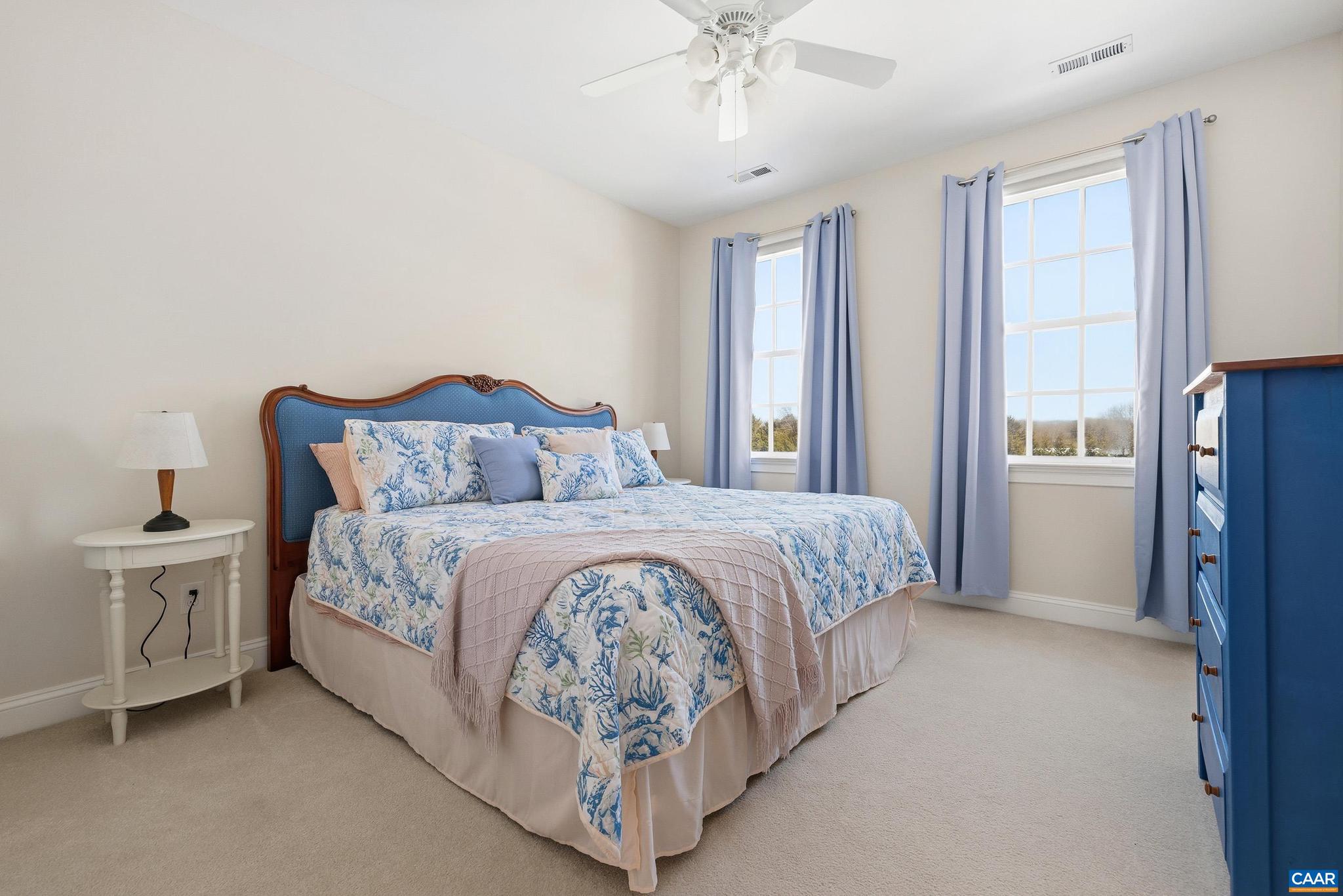 SUNRISE FARM - Residential