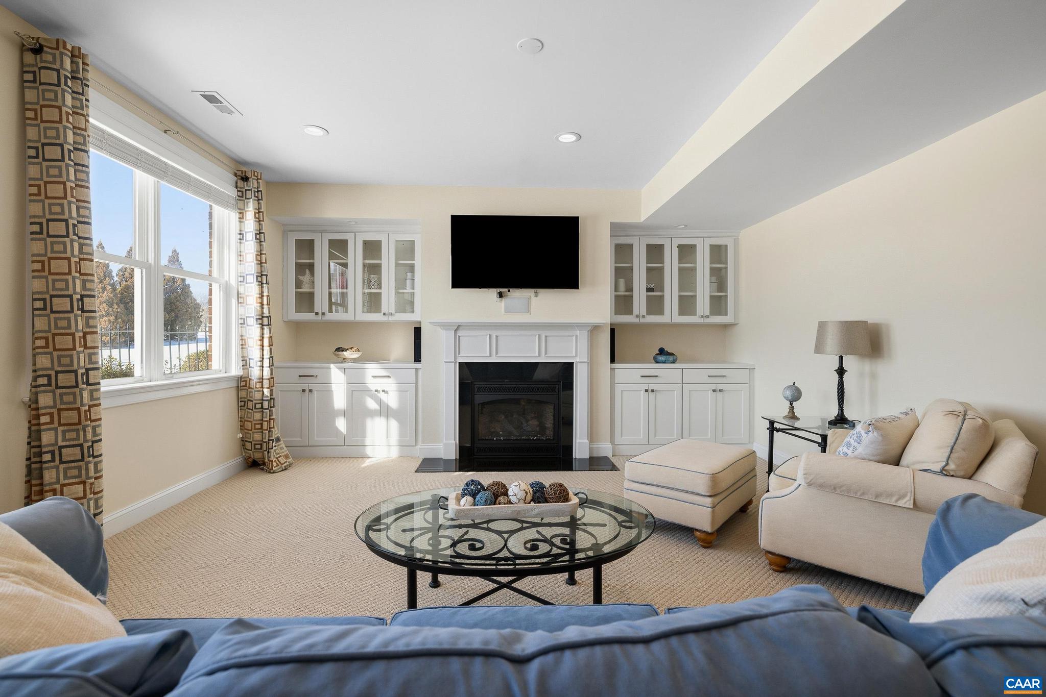 SUNRISE FARM - Residential