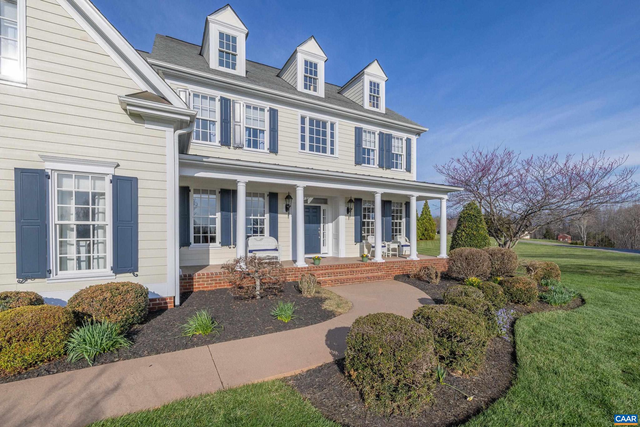 SUNRISE FARM - Residential