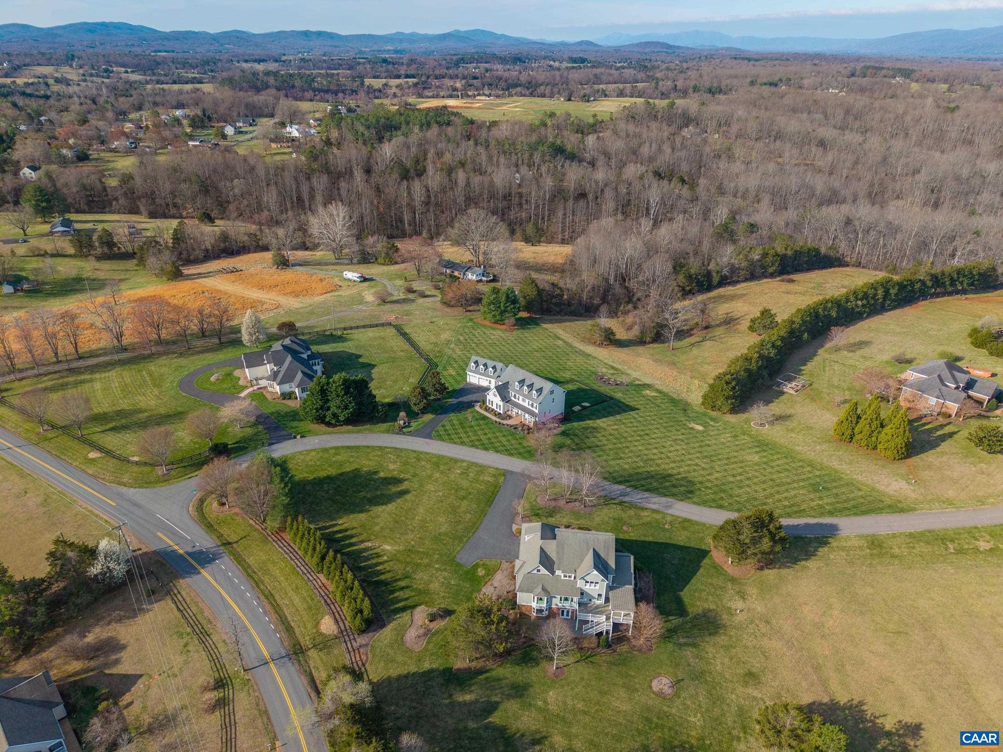 SUNRISE FARM - Residential